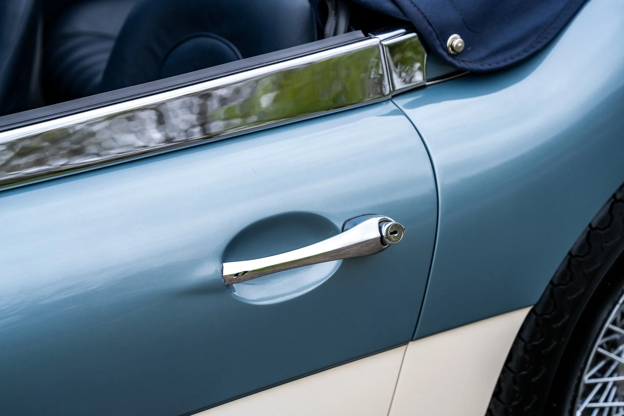 Austin Healey 3000_exterior-10.jpg