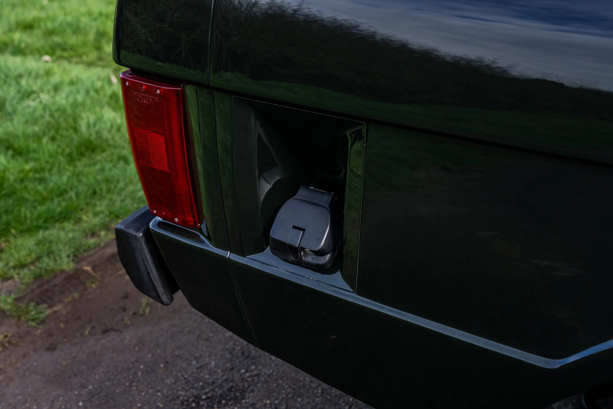 Range Rover V8_exterior-4.jpg