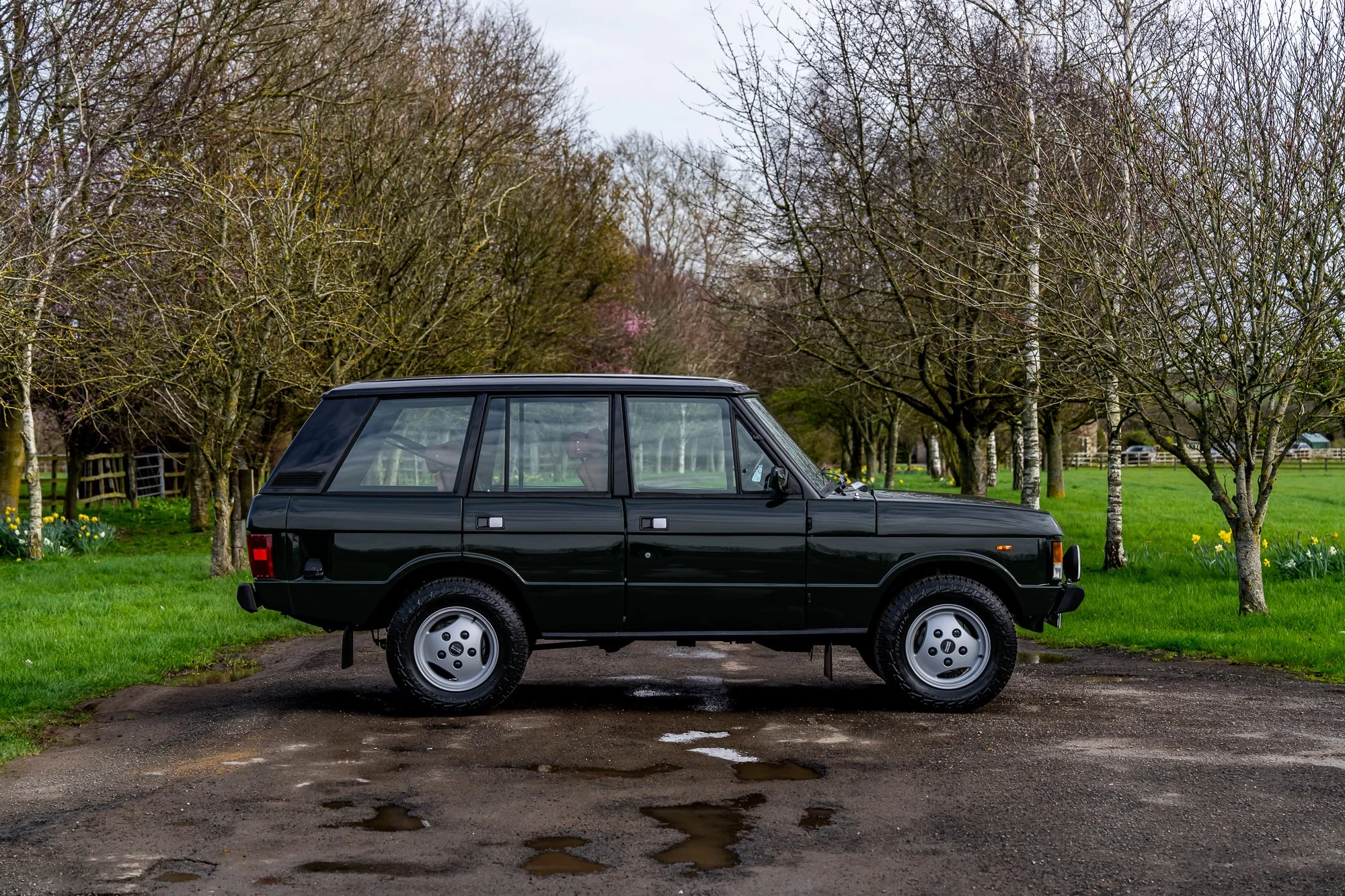 Range Rover V8-1.jpg