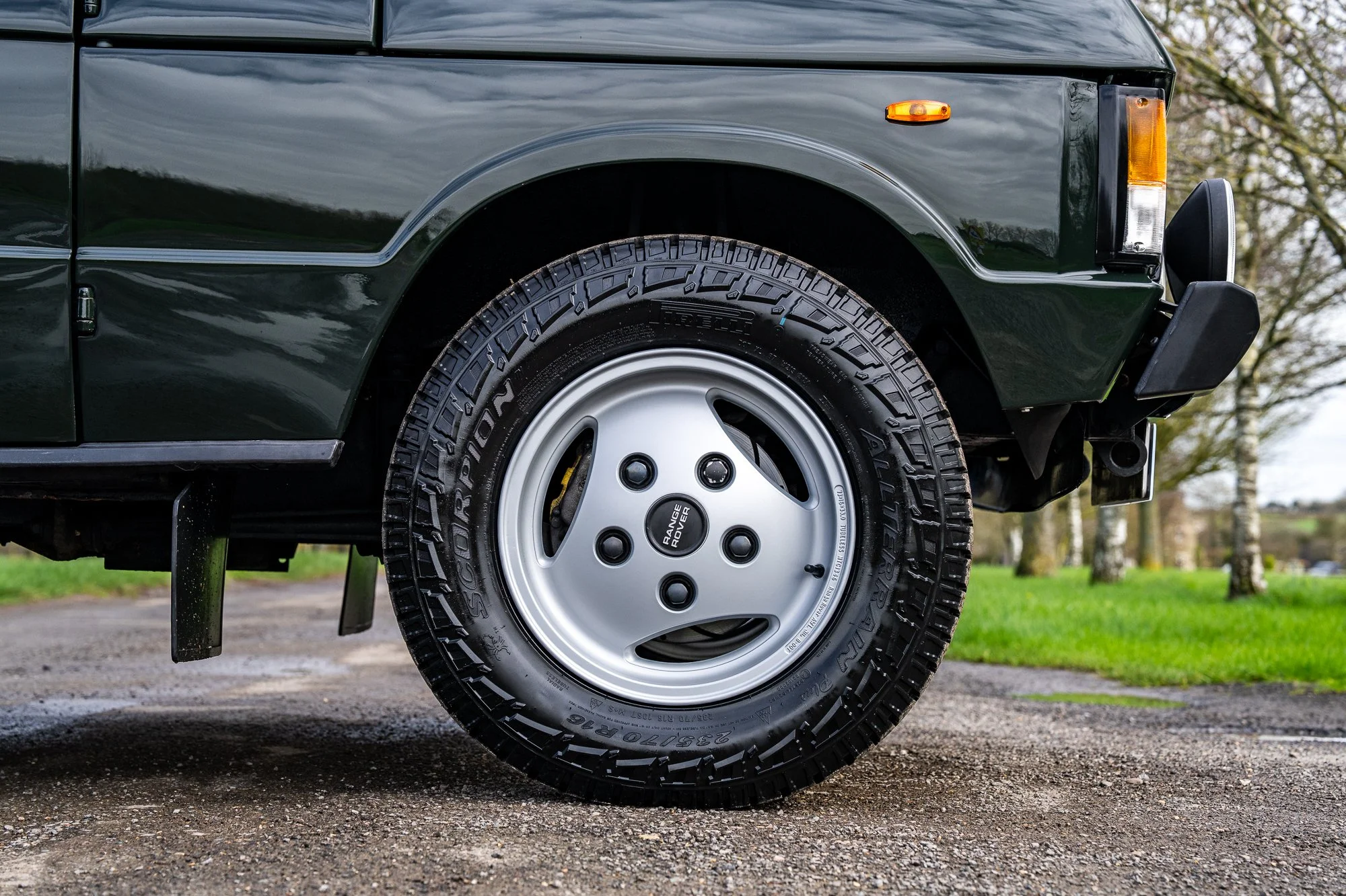 Range Rover V8_exterior1-1.jpg