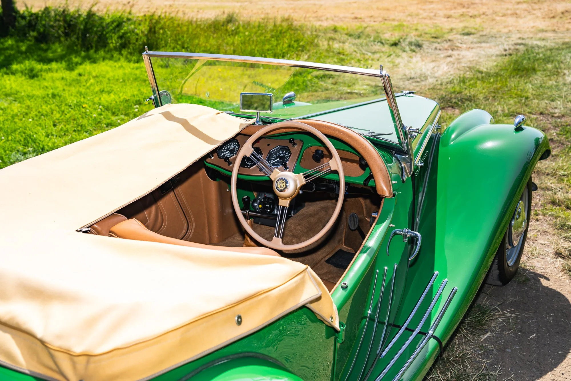 MG_TF_interior-2.jpg