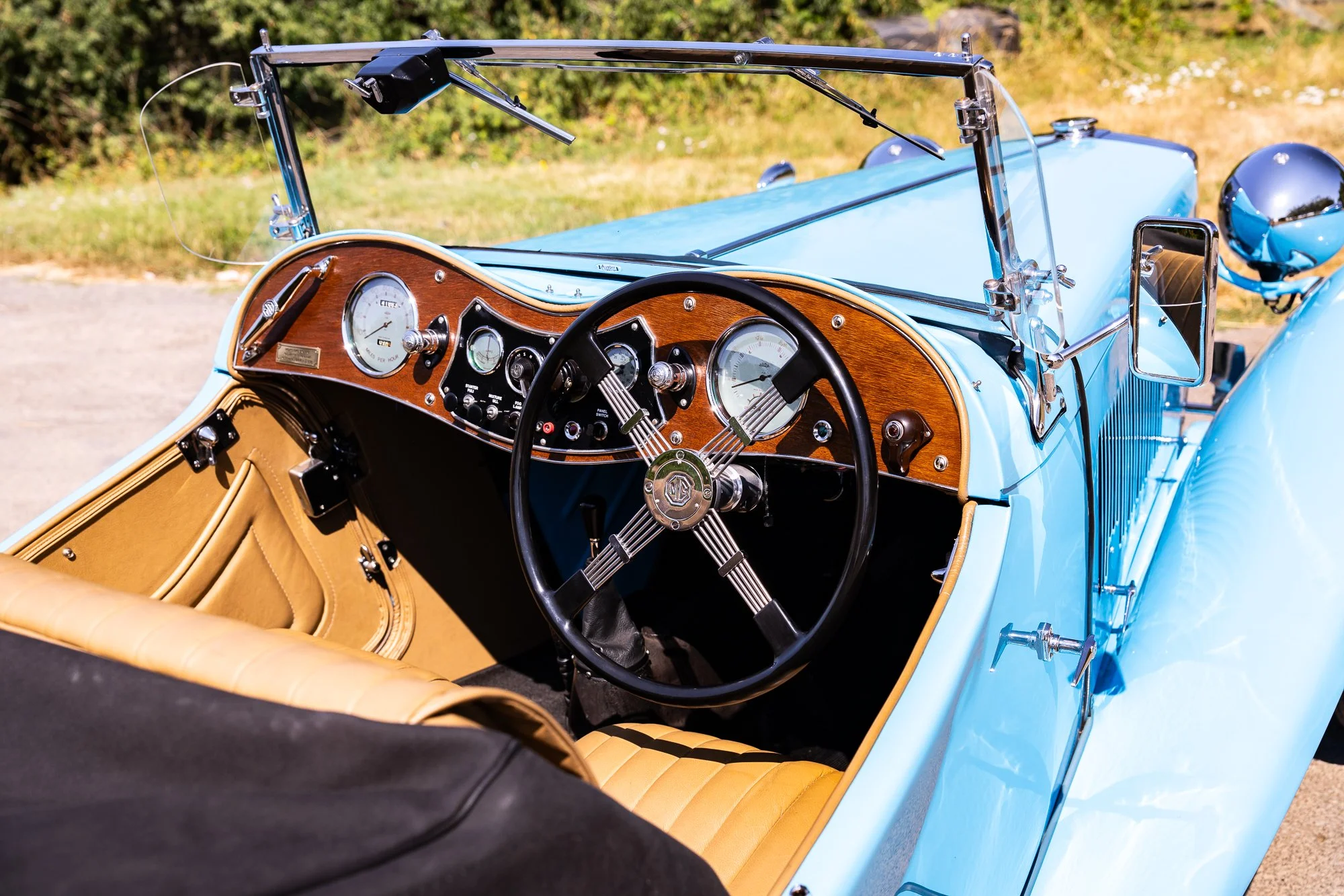 MG_TC_interior-21.jpg