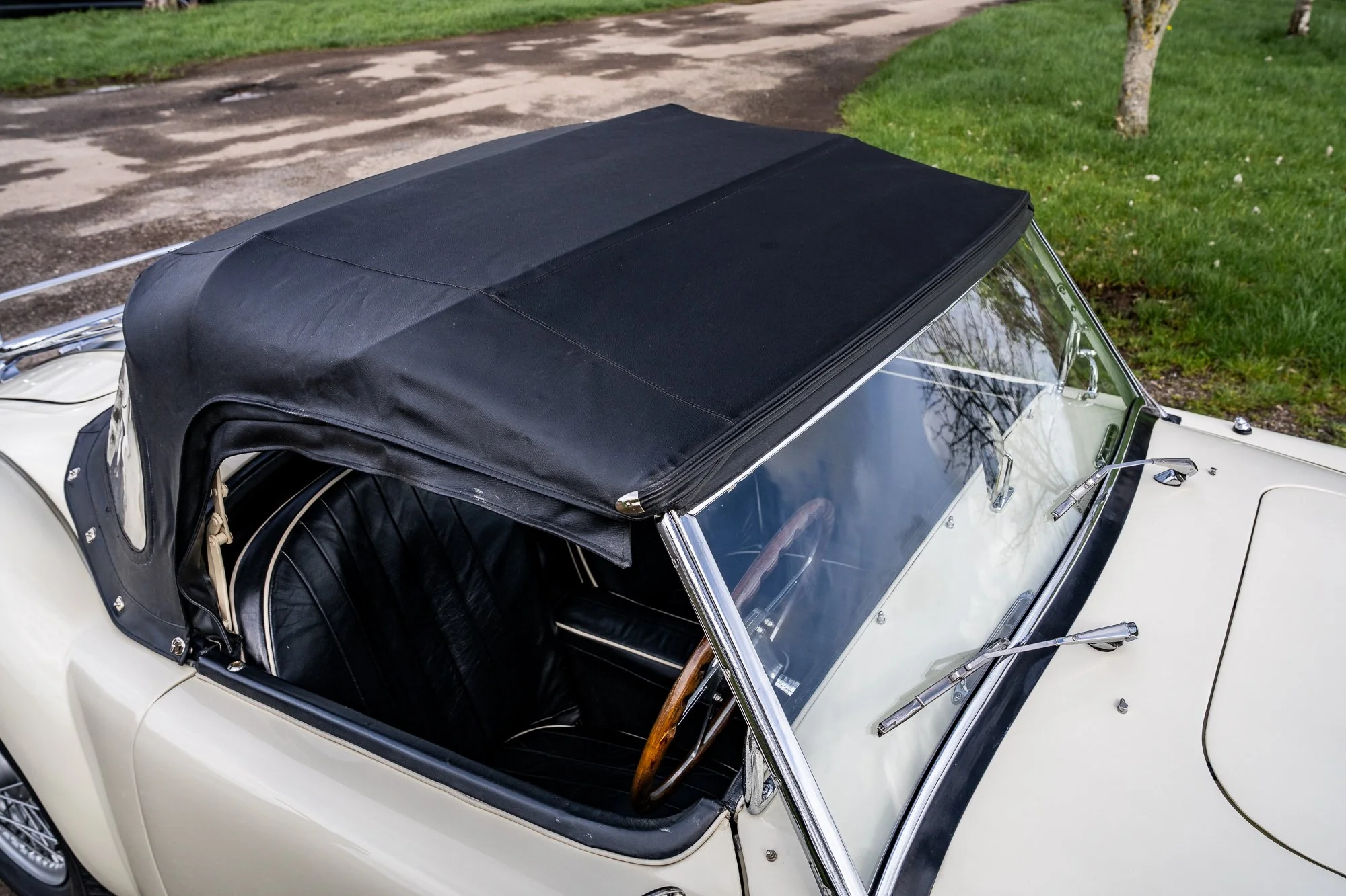 MGA_exterior-14.jpg