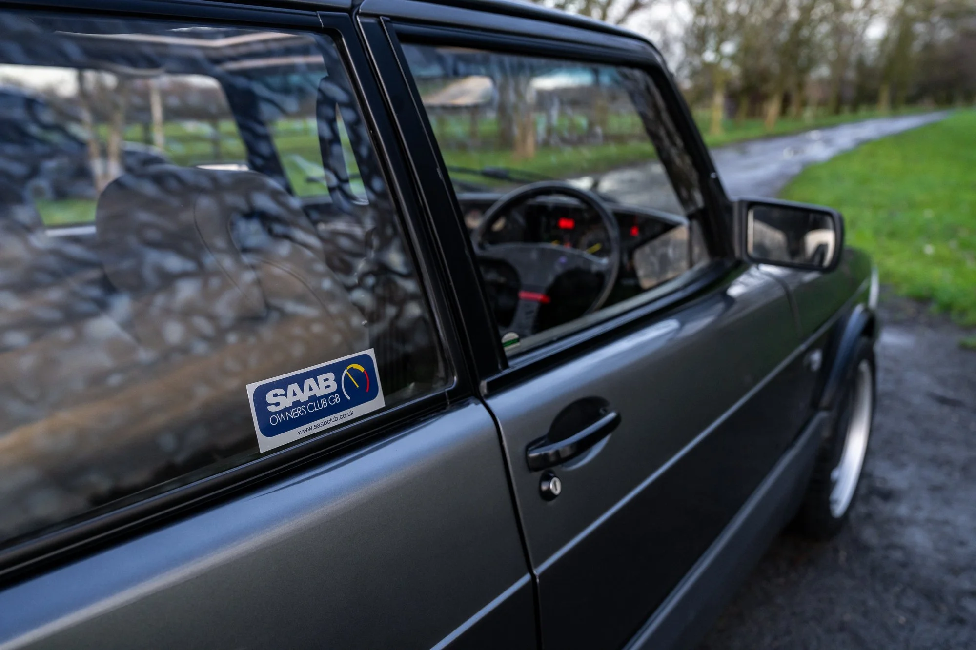 Saab_900_Turbo_exterior-1.jpg