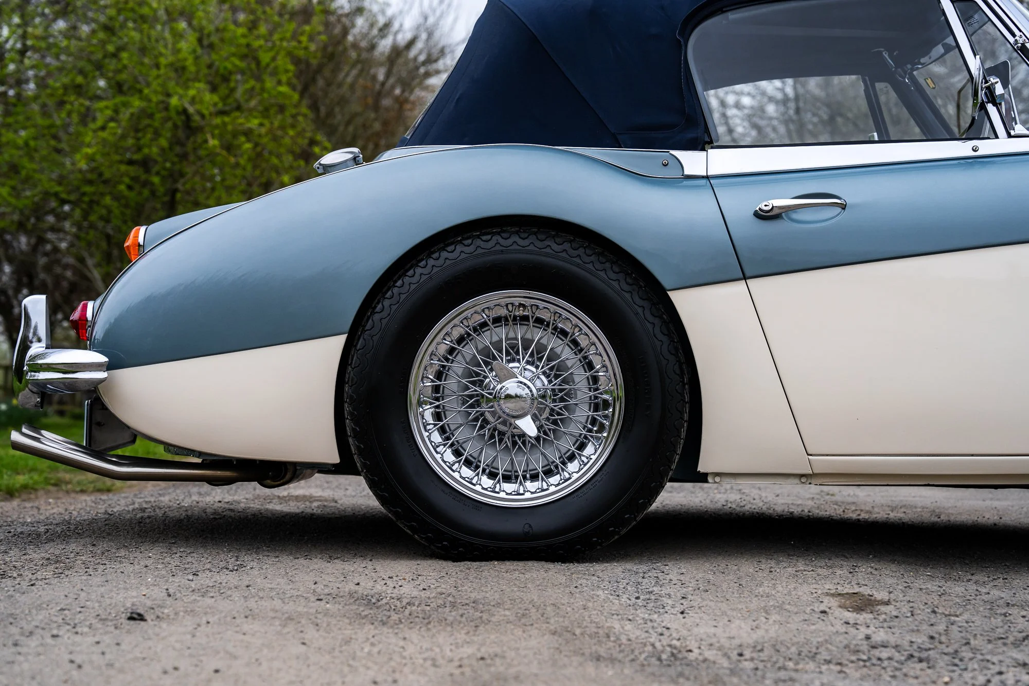 Austin Healey 3000_exterior1-1.jpg