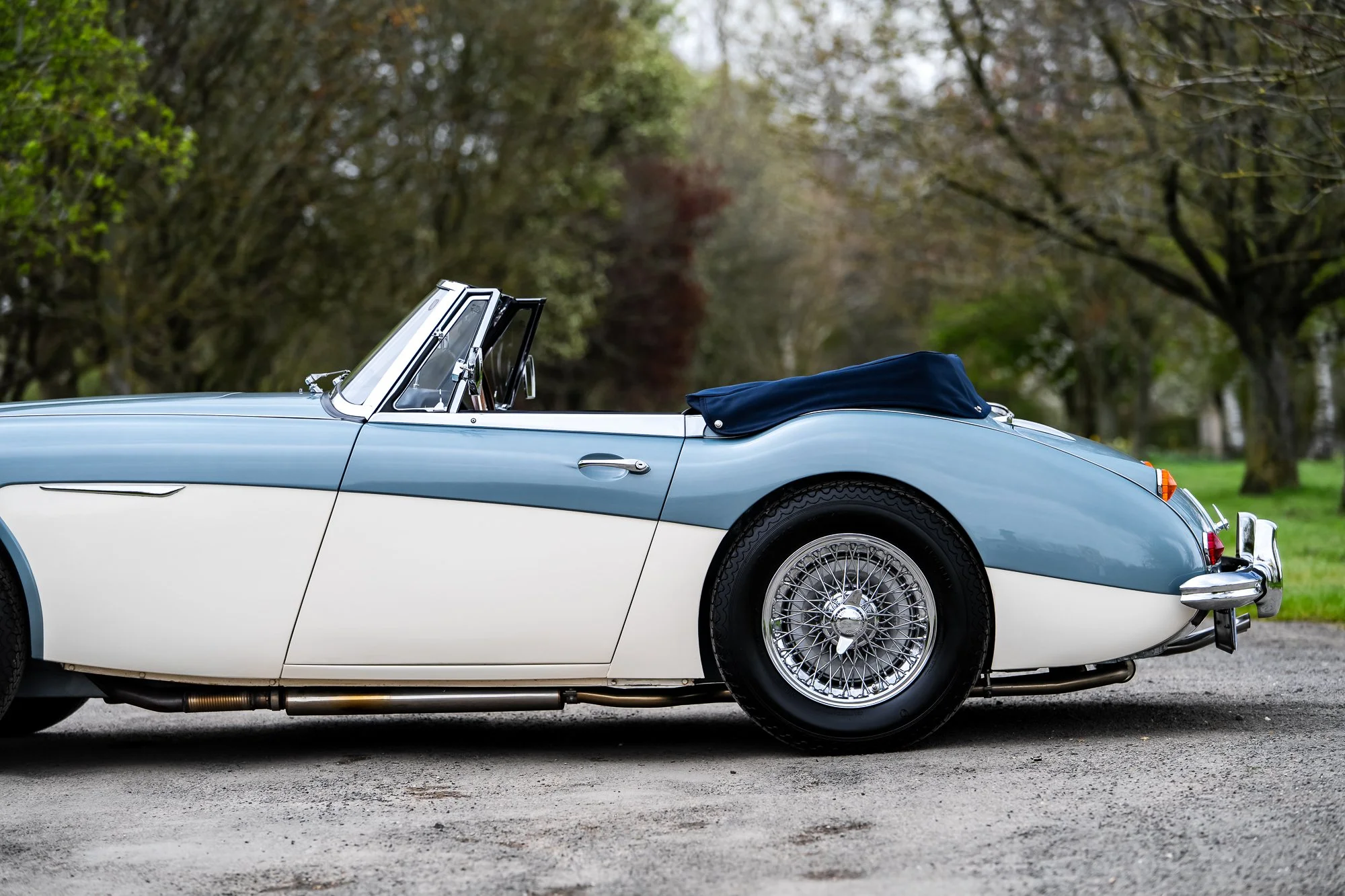 Austin Healey 3000_exterior-29.jpg