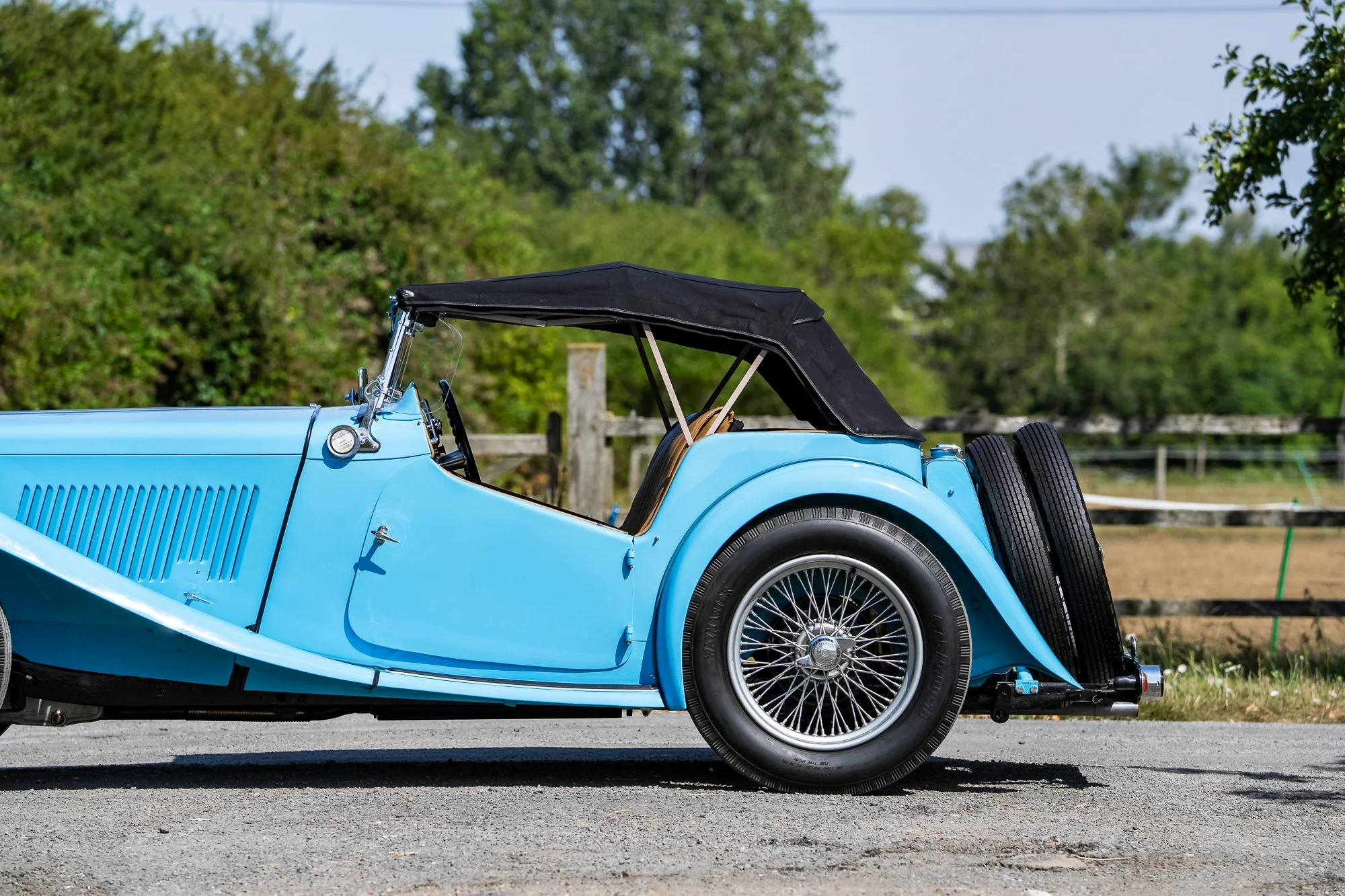 MG_TC_exterior-21.jpg