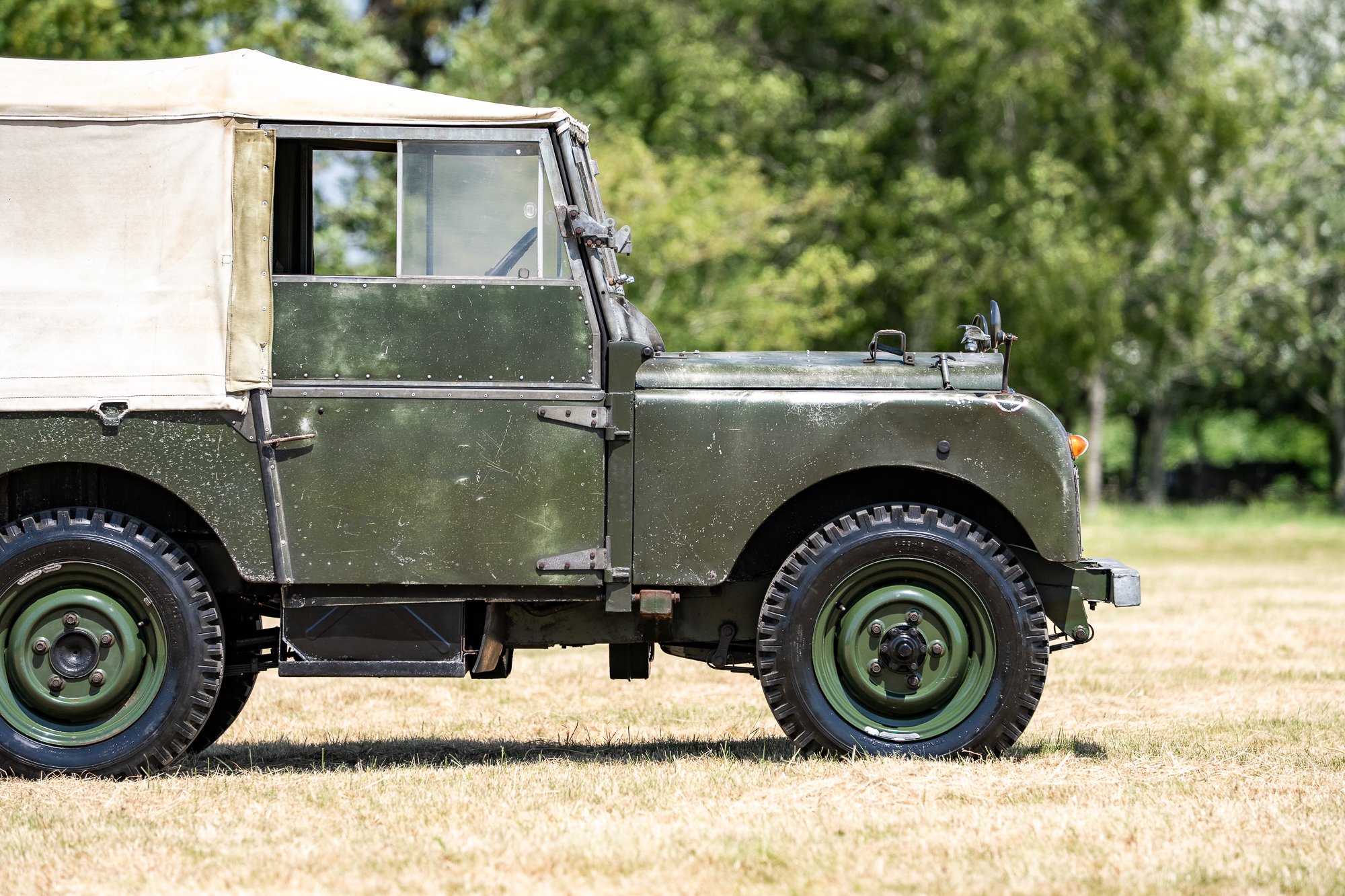 LandRover_Series1_exterior-23.jpg