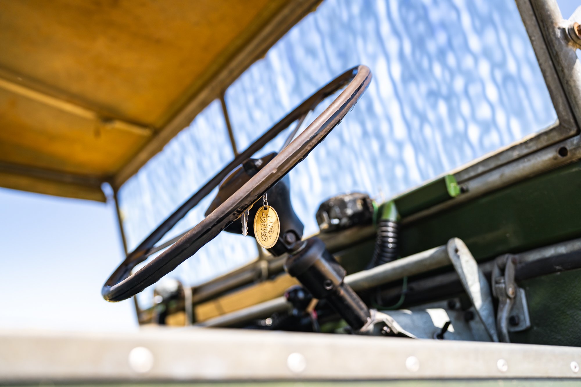 LandRover_Series1_interior-26.jpg