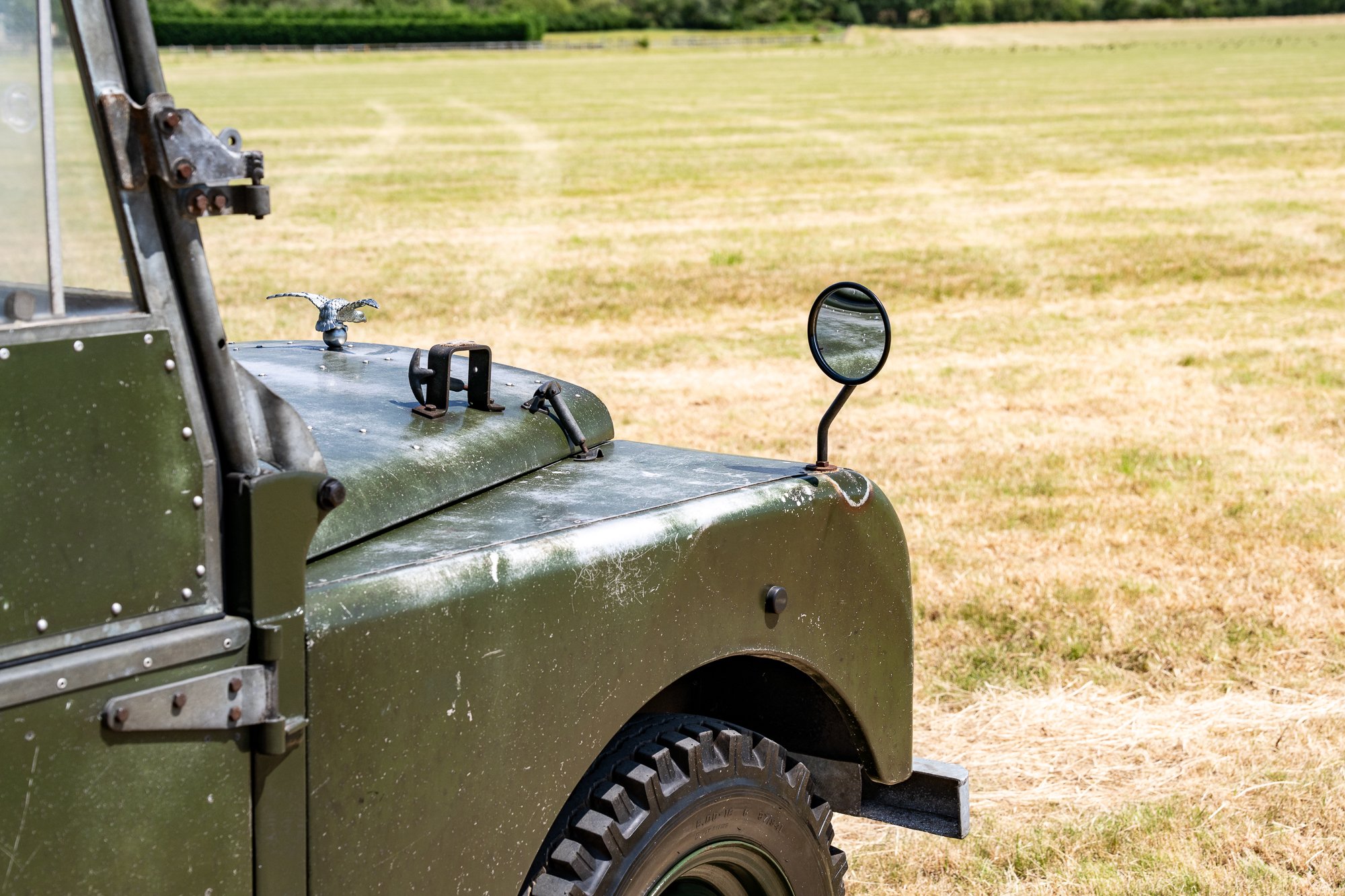 LandRover_Series1_exterior-13.jpg