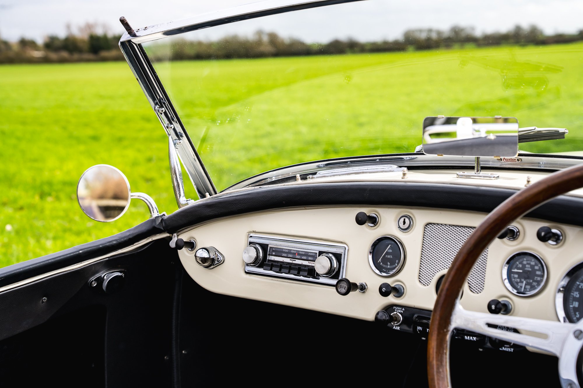 MGA_interior-17.jpg