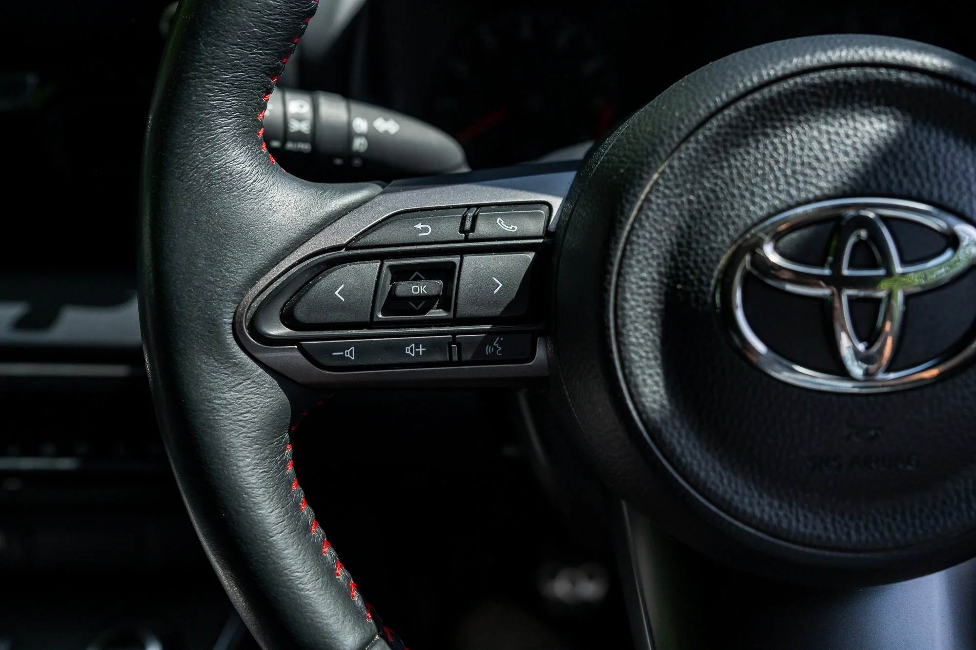 Toyota_Yaris_GR_Four_interior-11.jpg