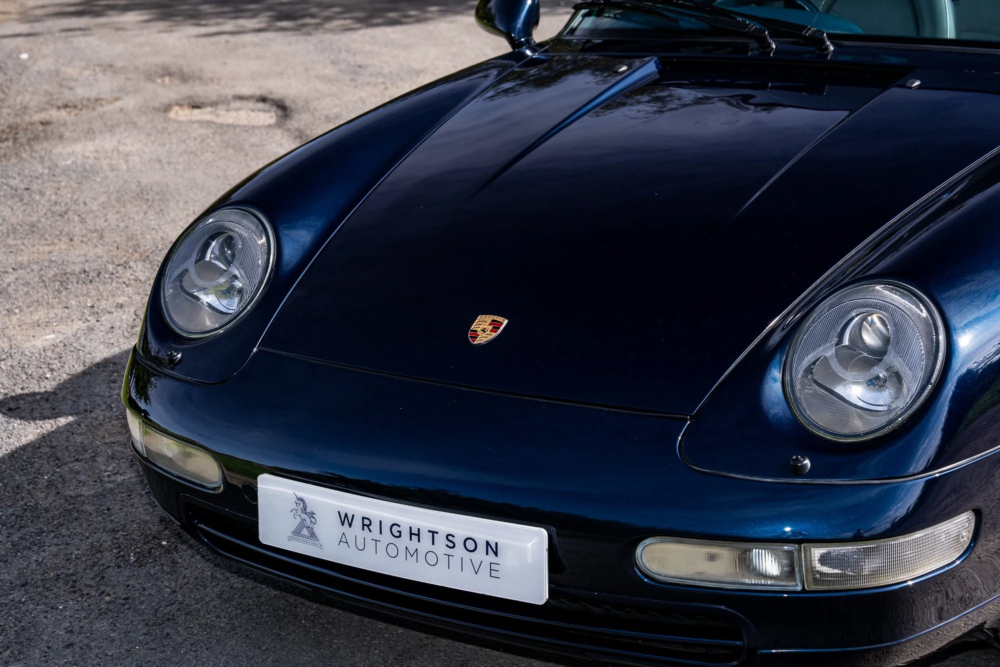 Porsche_993_Targa_exterior-9.jpg