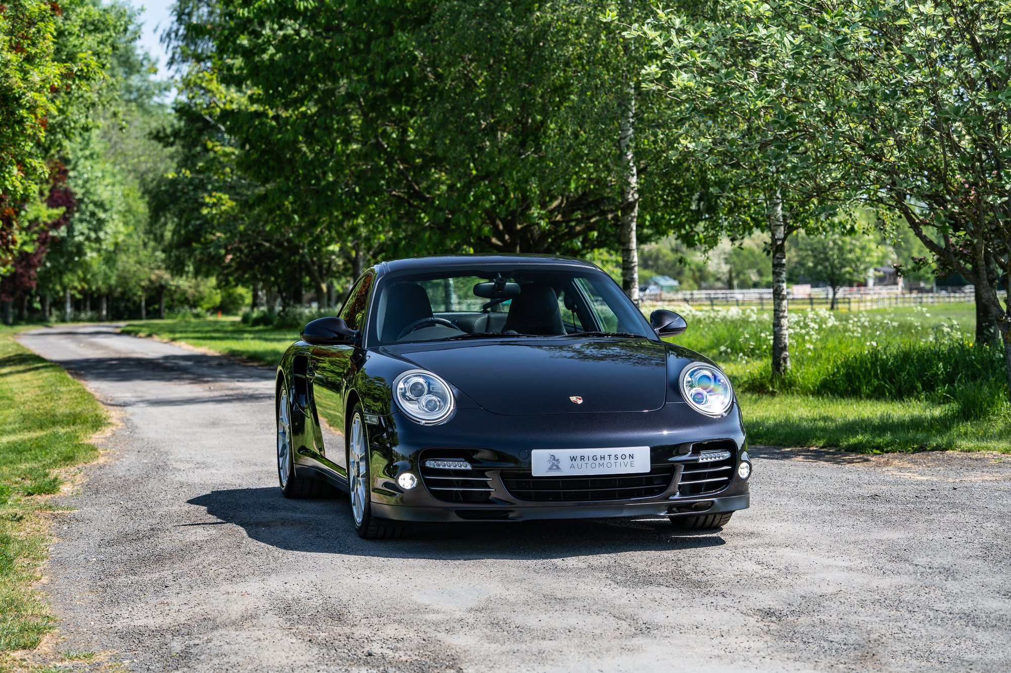 Porsche_911_Turbo S-5.jpg
