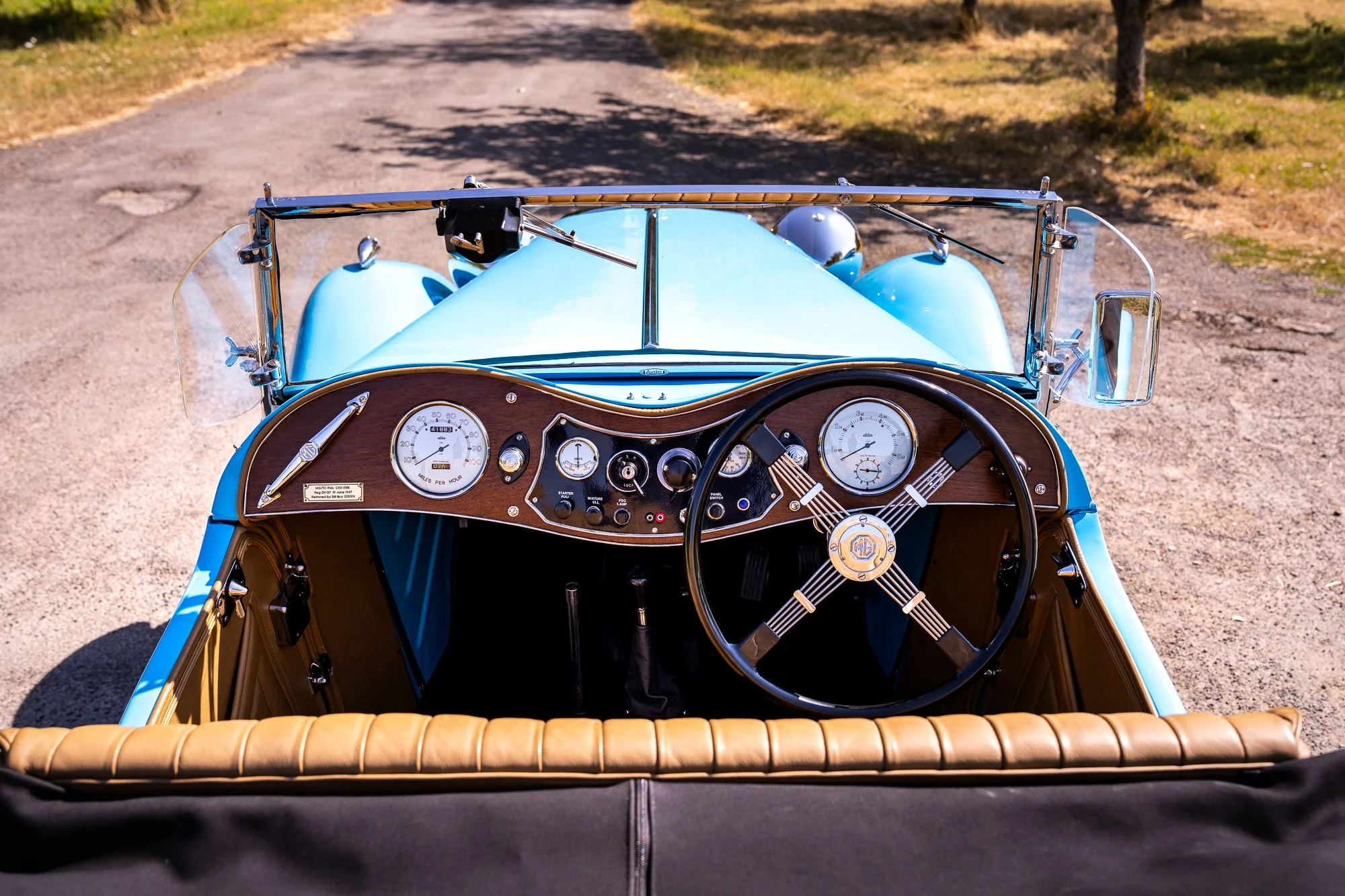 MG_TC_interior-8.jpg