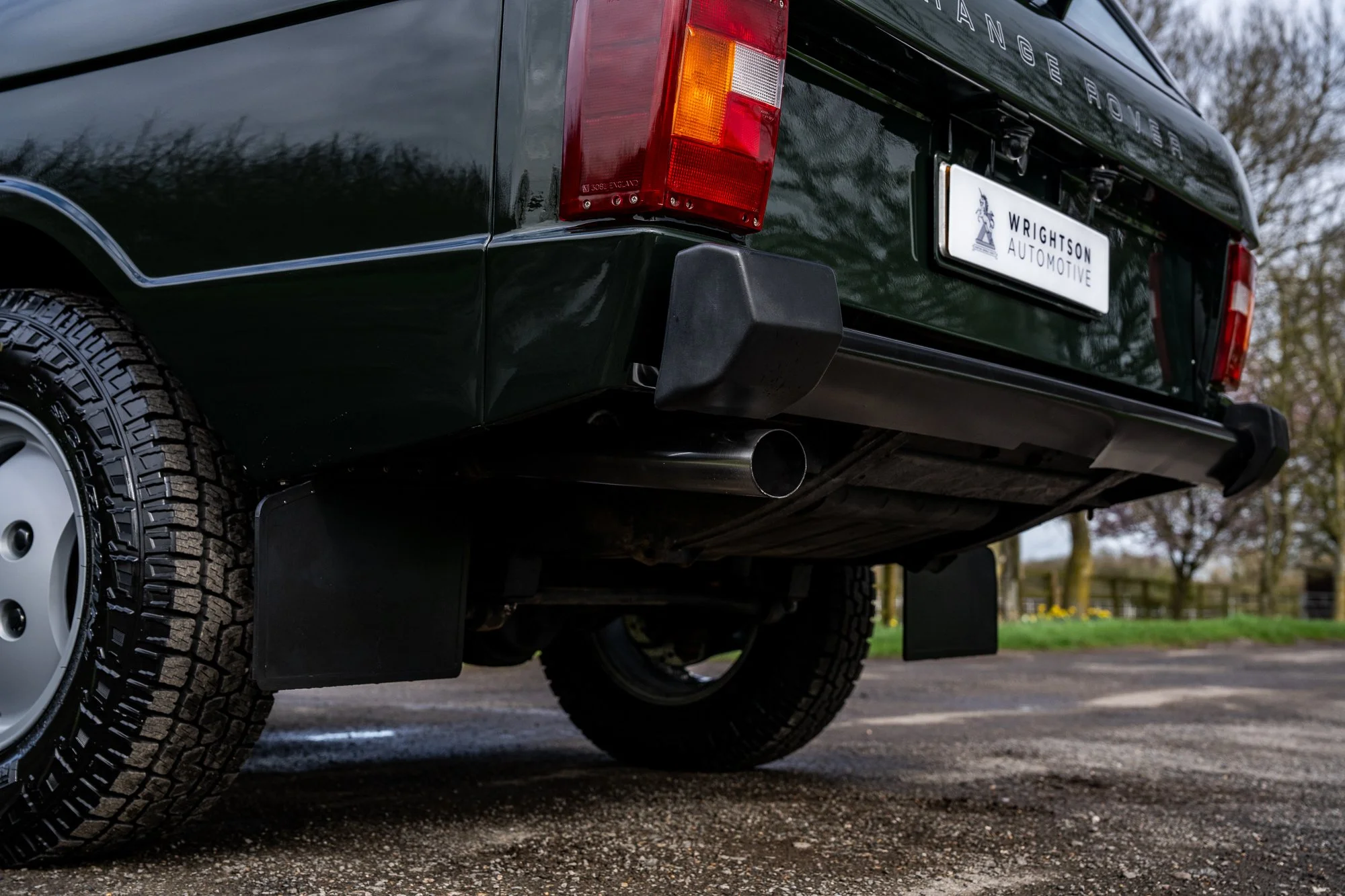 Range Rover V8_exterior-17.jpg