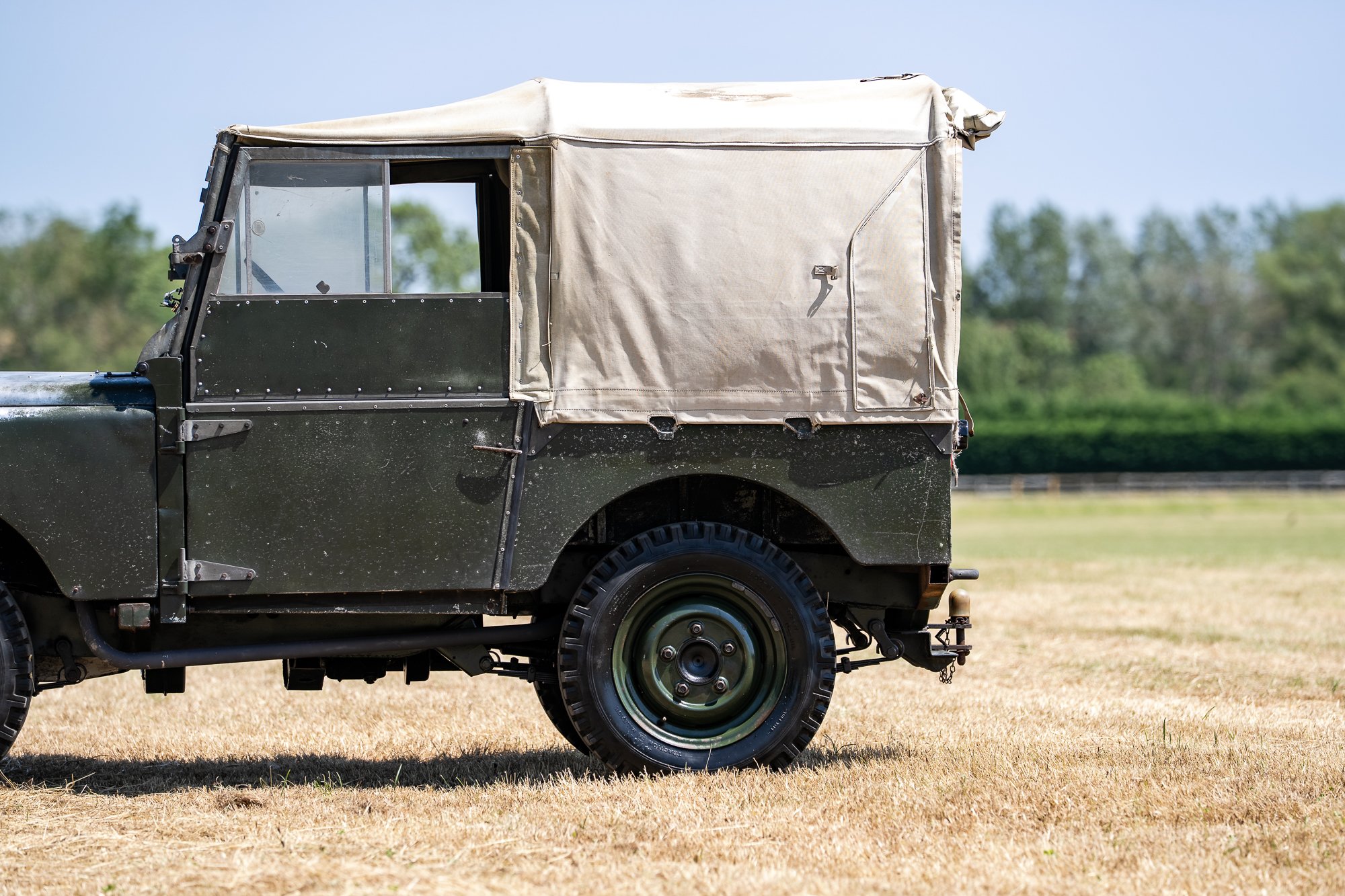 LandRover_Series1_exterior-20.jpg
