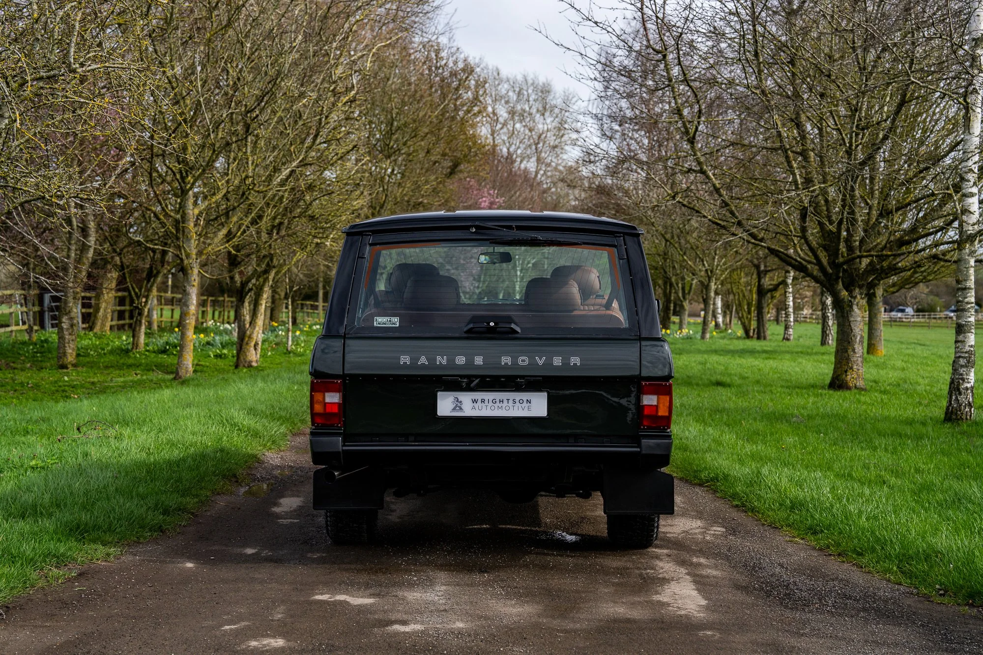 Range Rover V8-9.jpg