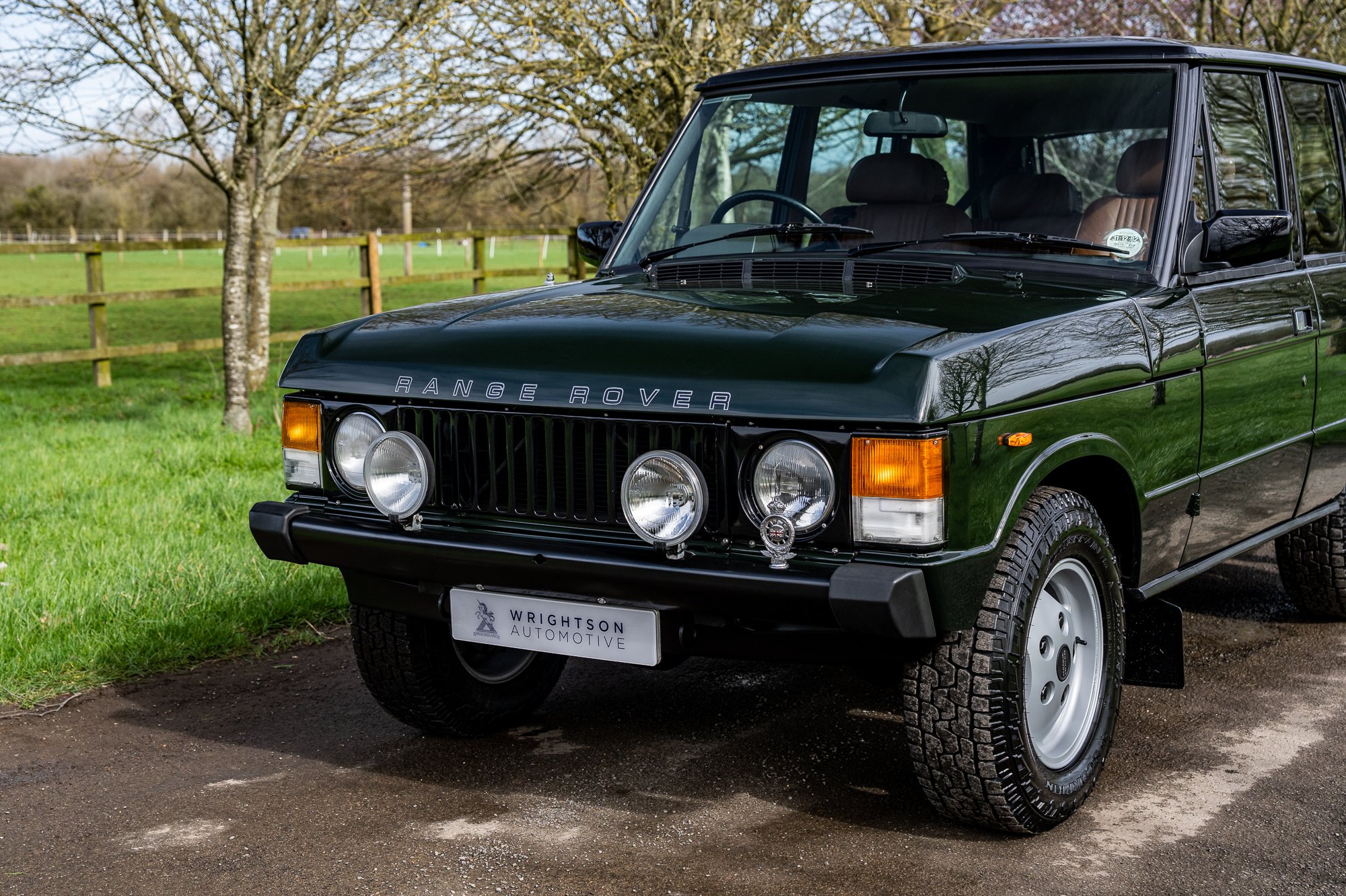 Range Rover V8_exterior-12.jpg