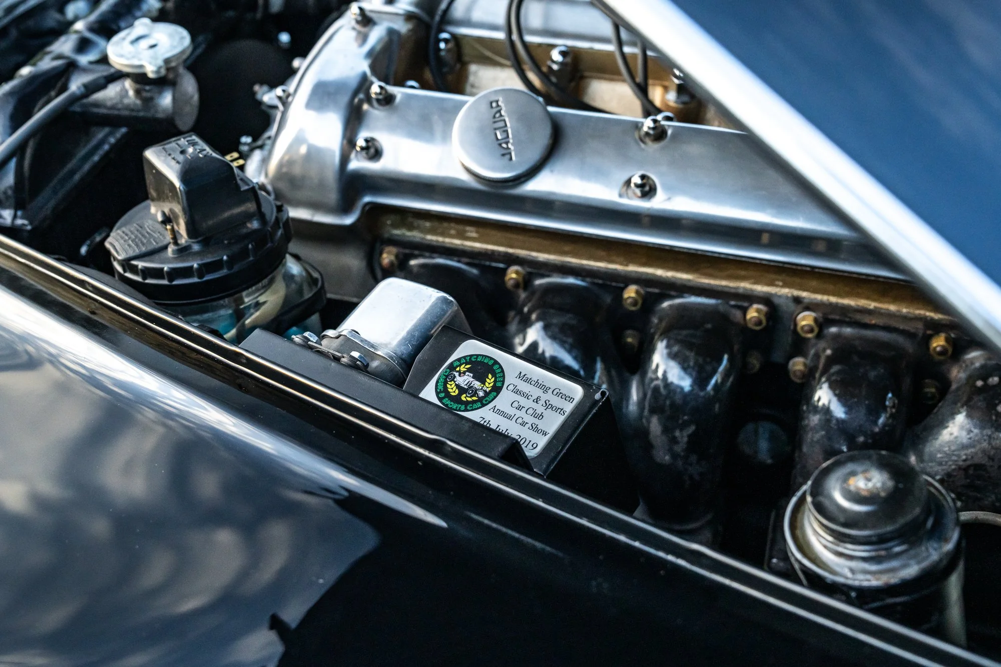 Jaguar_Mk2_4.3_engine-5.jpg