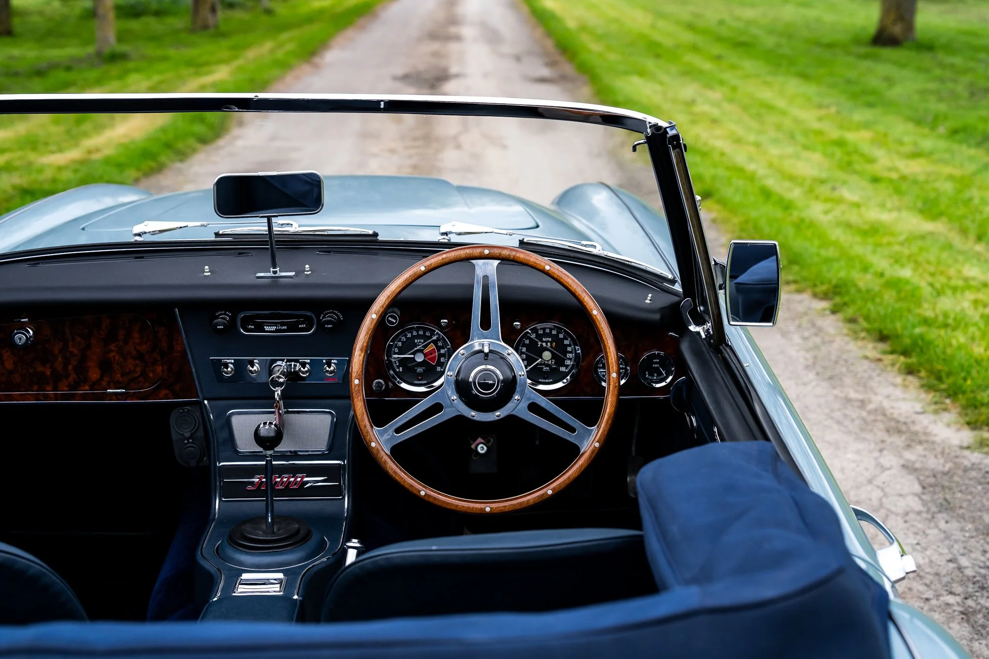 Austin Healey 3000_interior-31.jpg