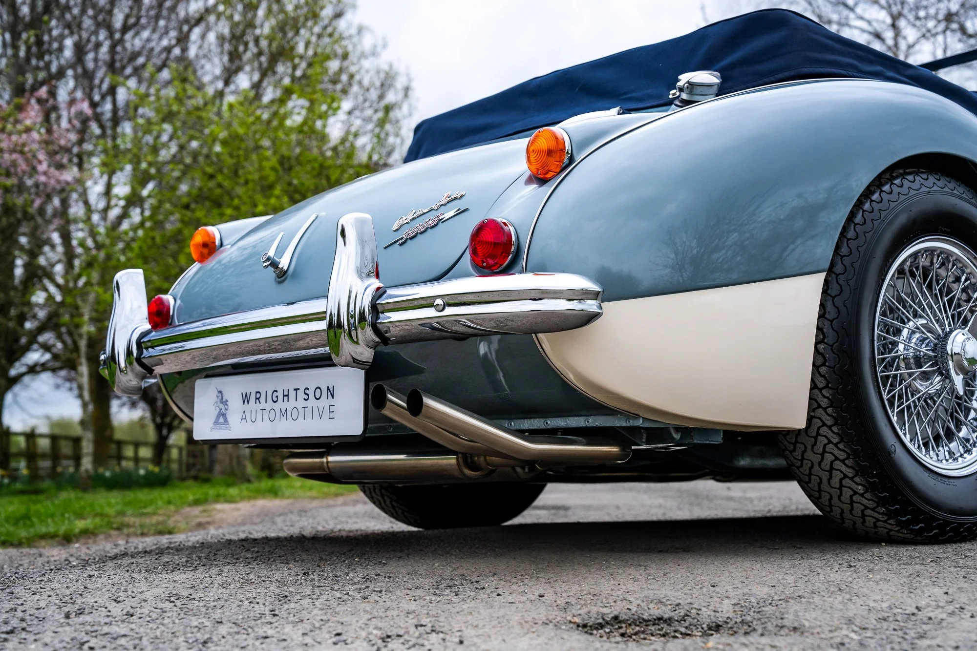 Austin Healey 3000_exterior-20.jpg