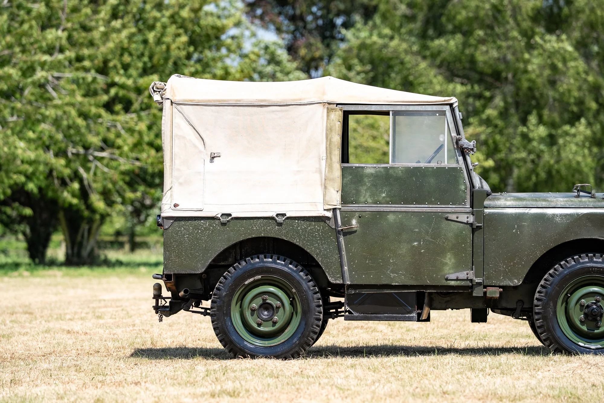 LandRover_Series1_exterior-22.jpg