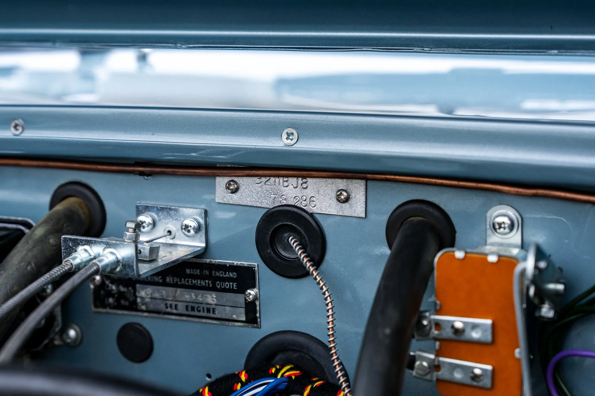 Austin Healey 3000_engine-4.jpg