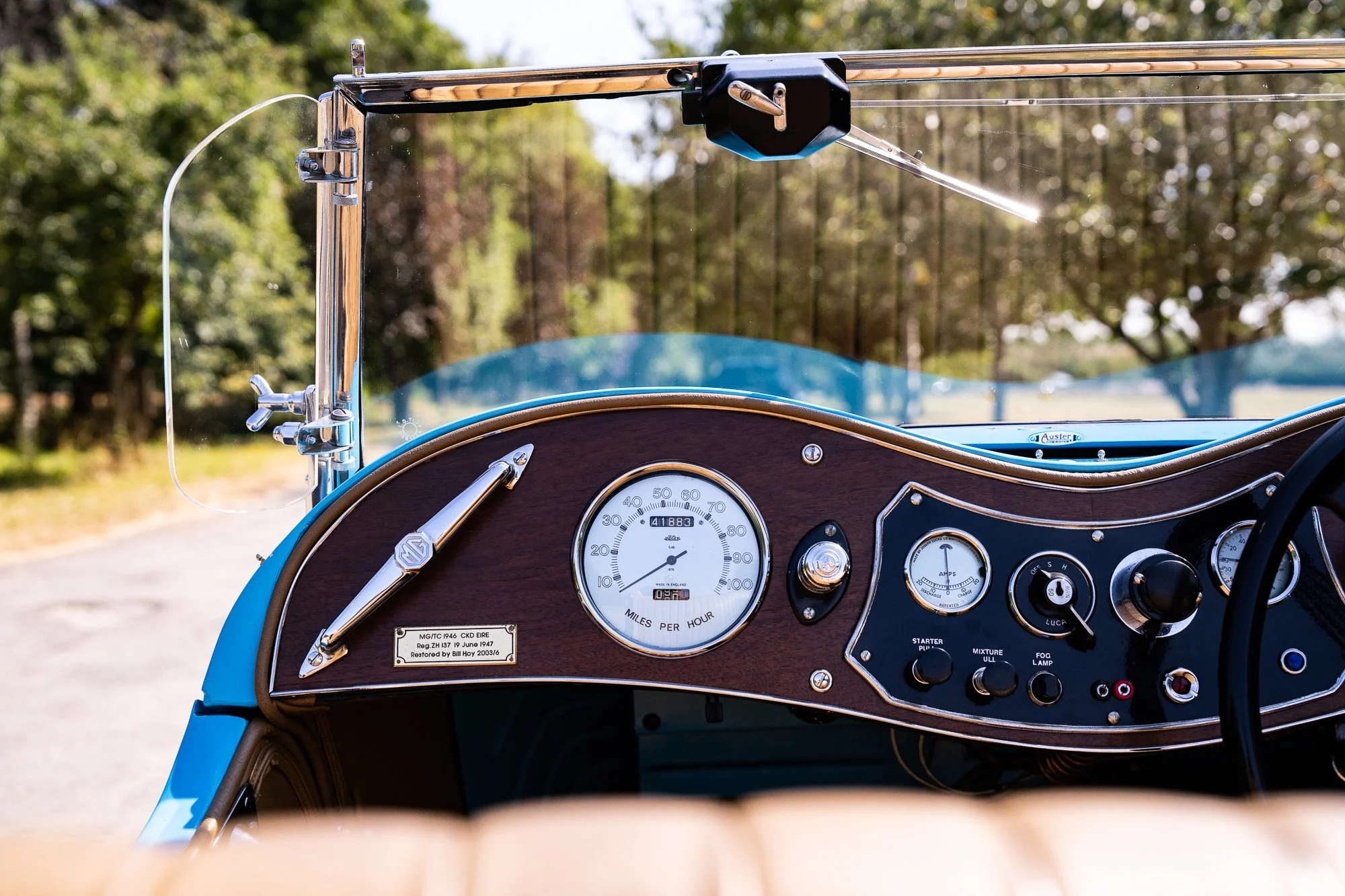 MG_TC_interior-18.jpg