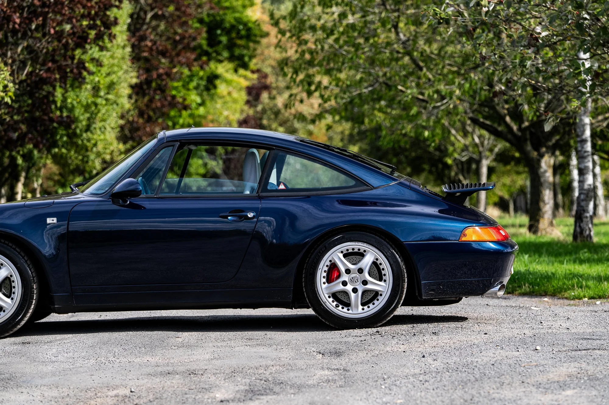 Porsche_993_Targa_exterior-20.jpg