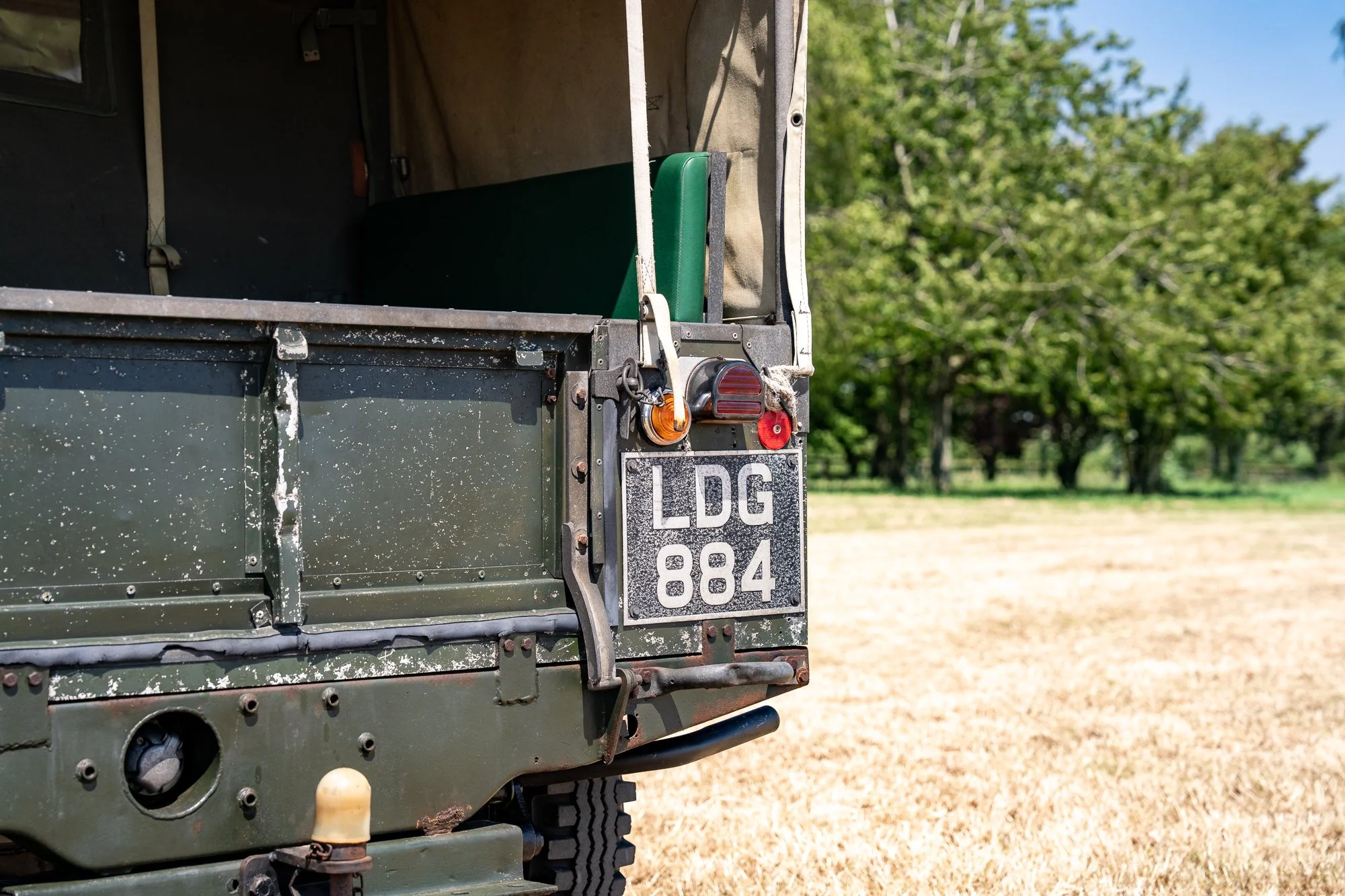 LandRover_Series1_exterior-10.jpg