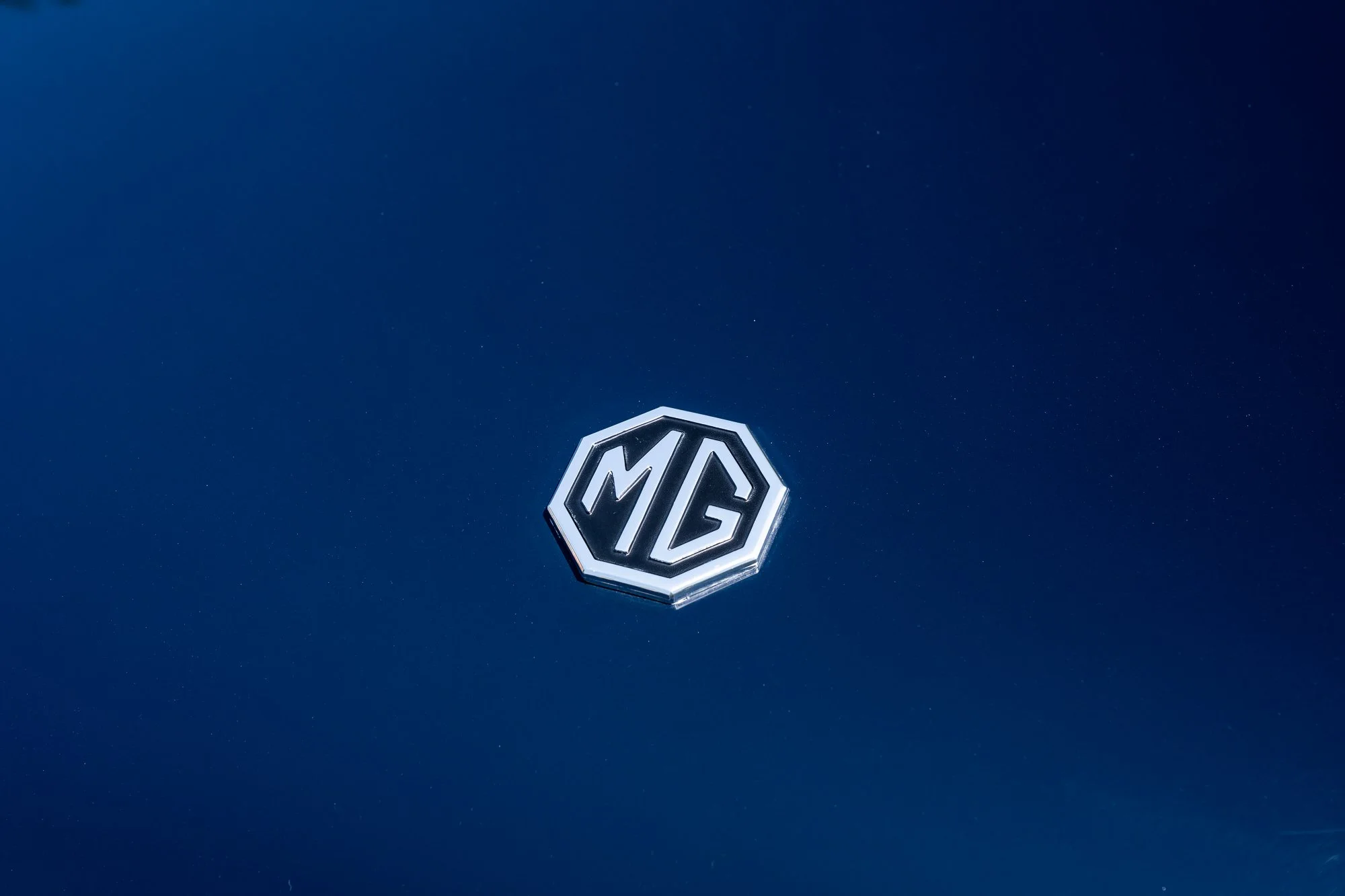 MG_Roadster_exterior-3.jpg