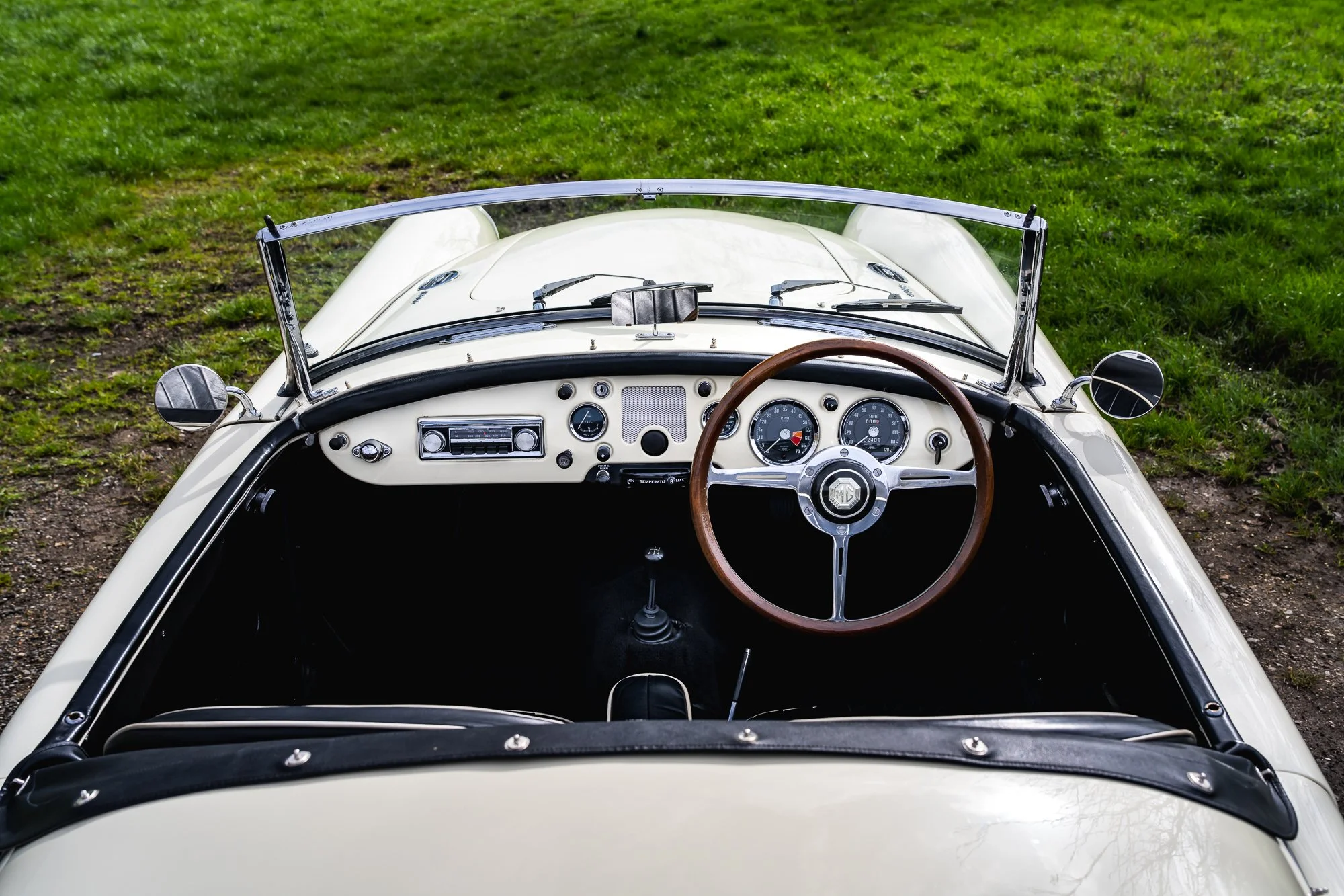 MGA_interior-13.jpg