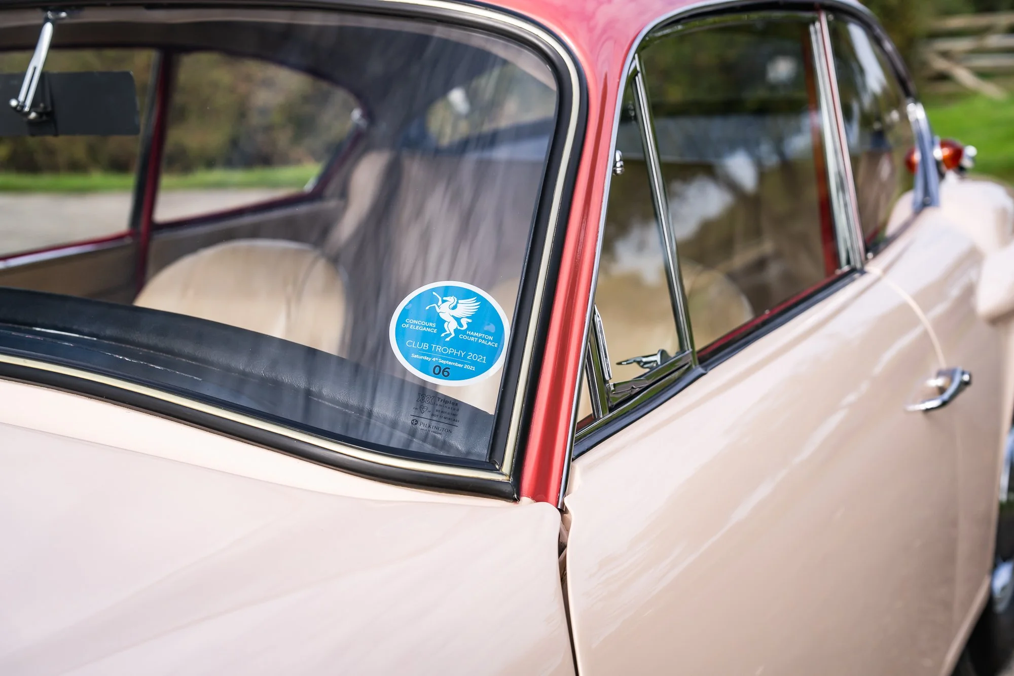 Jensen_541R_exterior-9.jpg