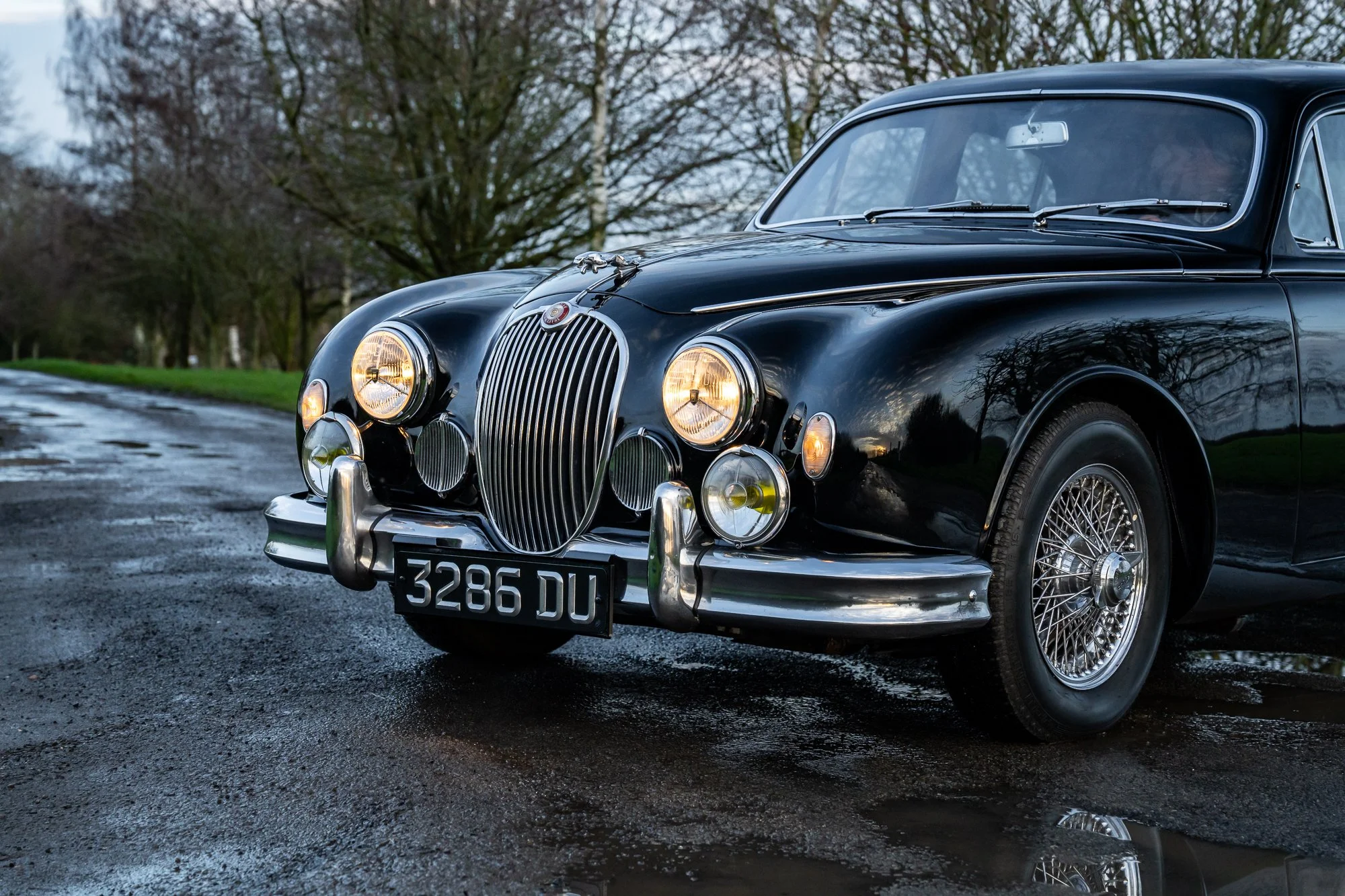 Jaguar_Mk2_4.3_exterior-20.jpg