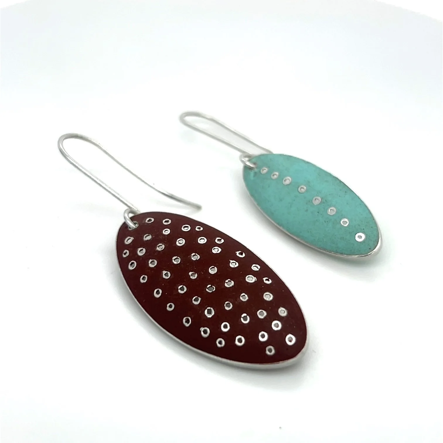 fiona-hesketh-earrings-preloved.jpg