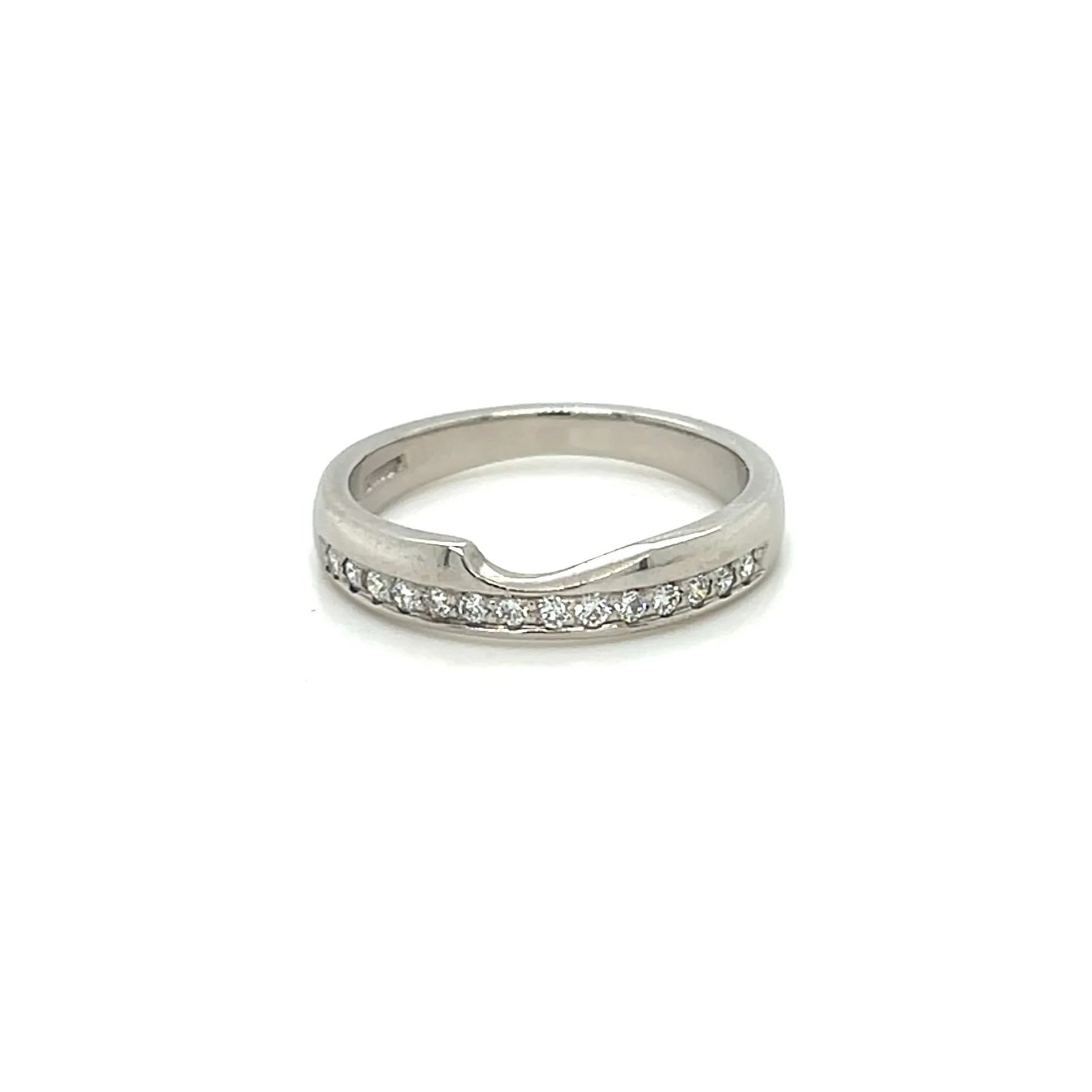 diamond-preloved-liam-ross.jpg