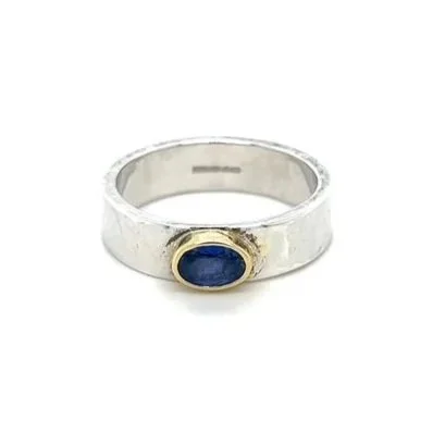 preloved-silver-sapphire-ring.jpg