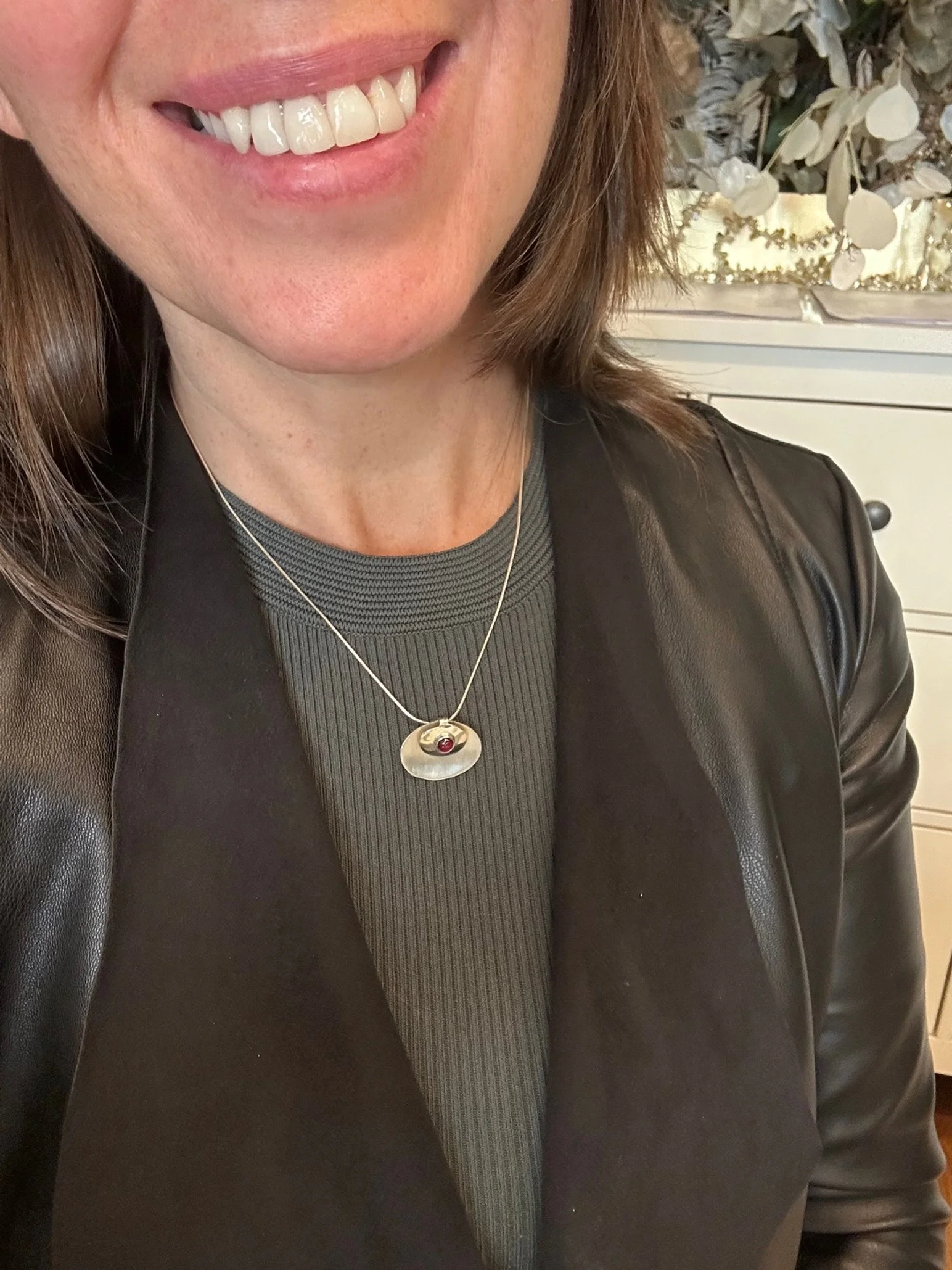 preloved-garnet-pendant (2).jpg