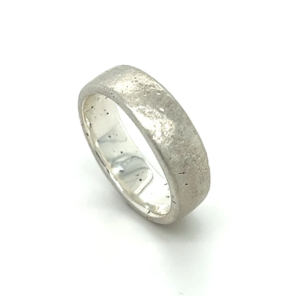 justin-duance-sand-cast-ring-silver — SH Jewellery Contemporary