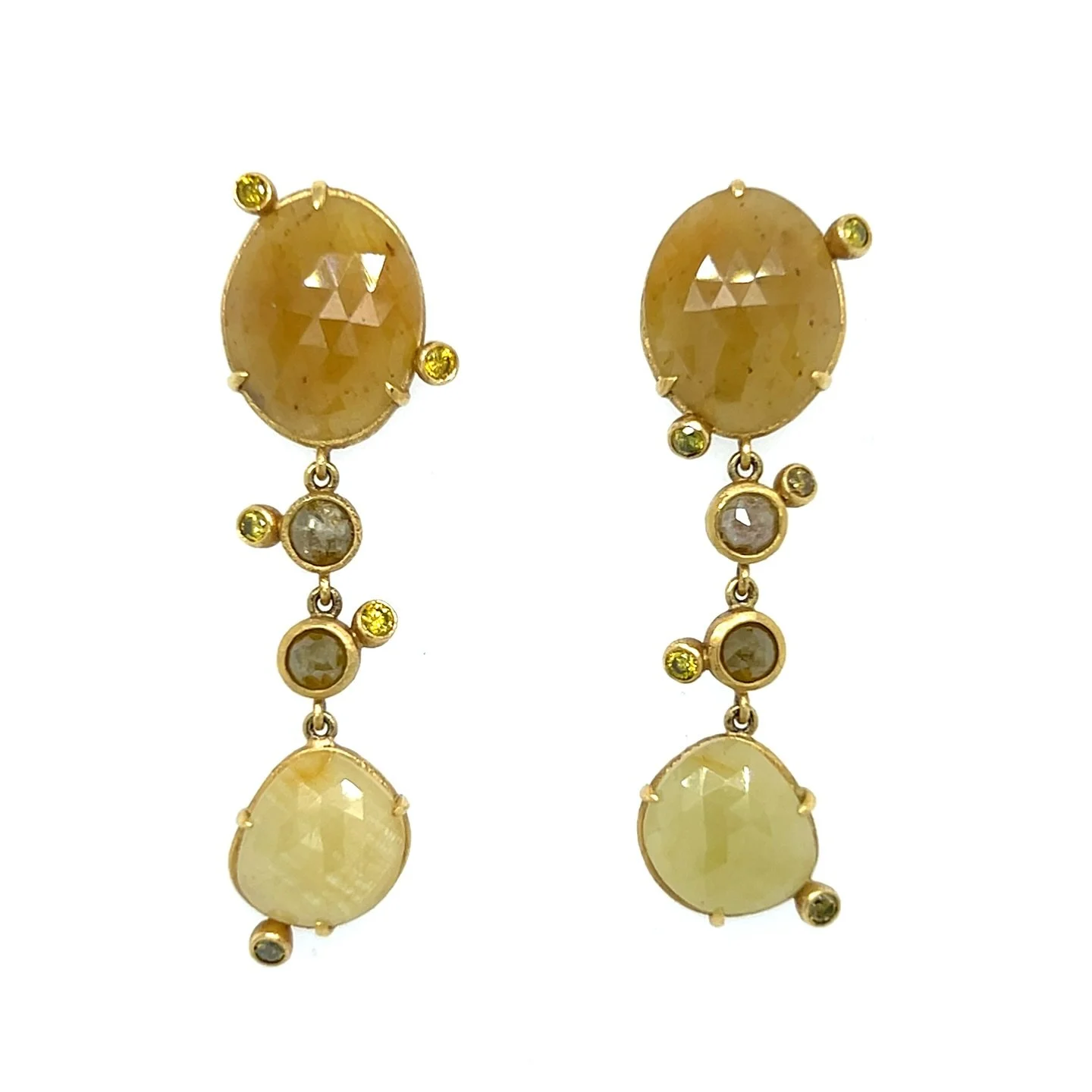 The best thing about the Goldsmiths Fair being over is the influx of stunning pieces for the end of the year build up to the festive season. Fifteen truly amazing pieces arrived with us in store yesterday from @mikaladjorup - in store now and coming 