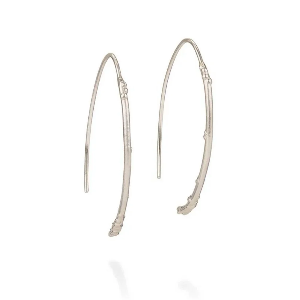 These @judithpeterhoffjewellery earrings are back in stock. The silver orno slice earrings are always one of Judith&rsquo;s most popular designs and we can see why. Lightweight, easy to wear and effortlessly cool. Available in store and online in sil