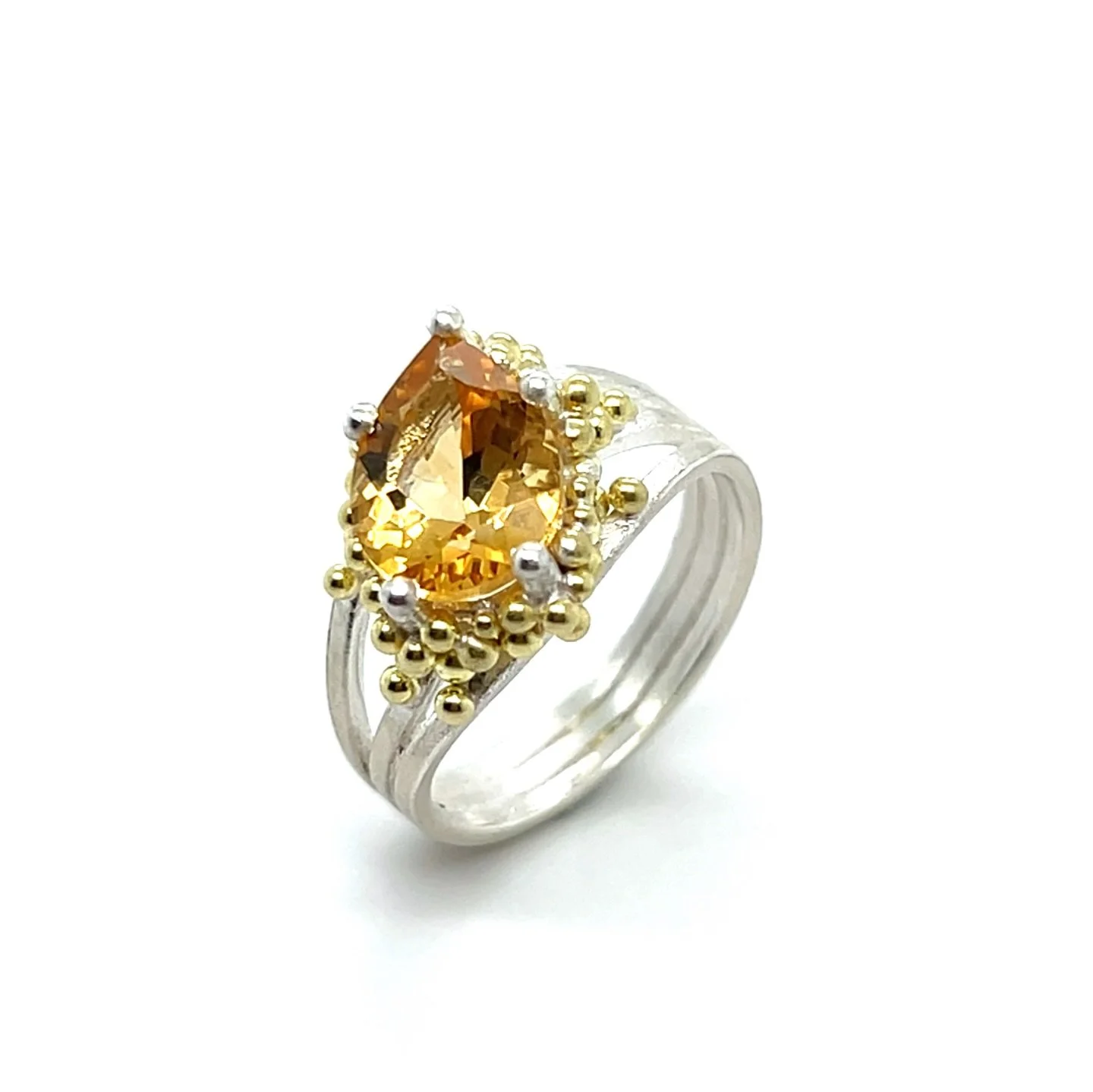 ✨ New in store today ✨
This beautiful ring by Hannah Bedford has just arrived, and it&rsquo;s a true show-stopper. Crafted in silver, adorned with delicate 18ct gold granules, and set with a glowing pear-shaped citrine, it&rsquo;s a piece that catche