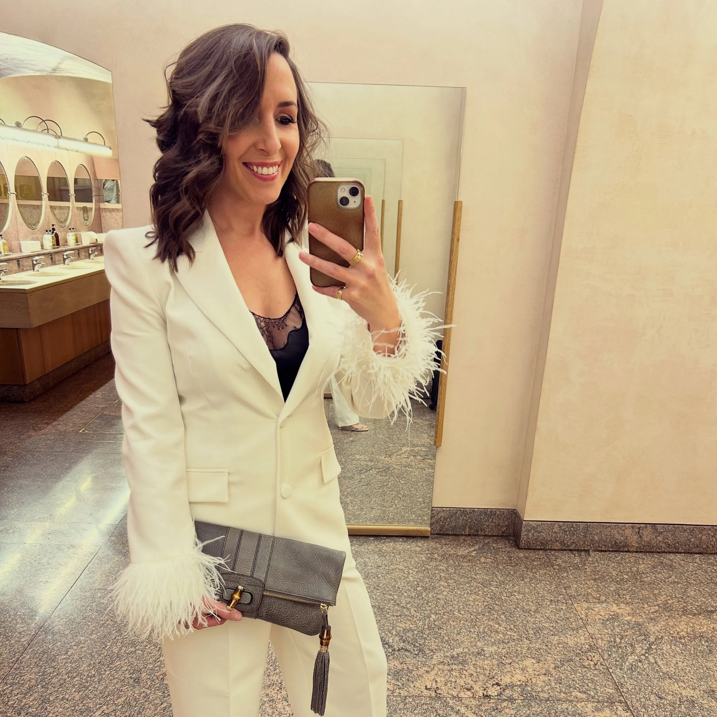 ✨Trade Dinner✨

What a fun night last night in London at the Goldsmiths Hall. The trade dinner is a highlight in the social calendar and lets members of the company come together to celebrate the trade that we are all so lucky to be a part off. 

Fro
