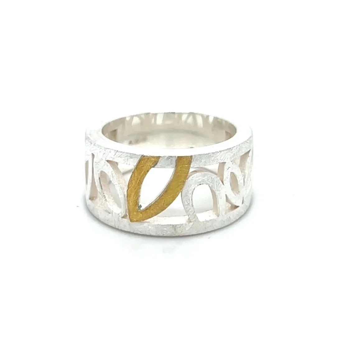 leaf-ring.jpg
