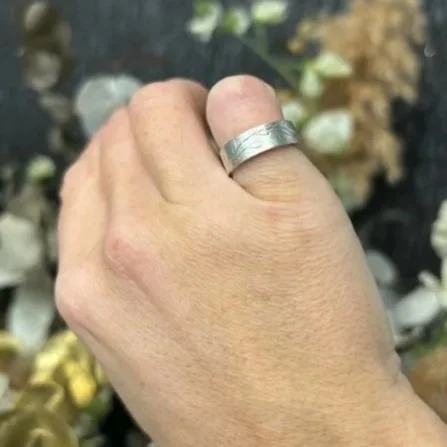 sh-jewellery-edinburgh-contemporary-foliage-imprint-ring-preloved