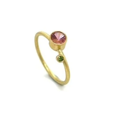 18ct-gold-mikala-radial-cut-pink-ring.jpg