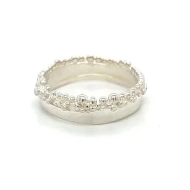 sh-jewellery-edinburgh-contemporary-hannah-bedford-froth-ring-silver