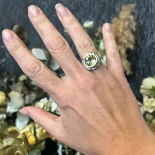 preloved-large-lime-ring.jpg