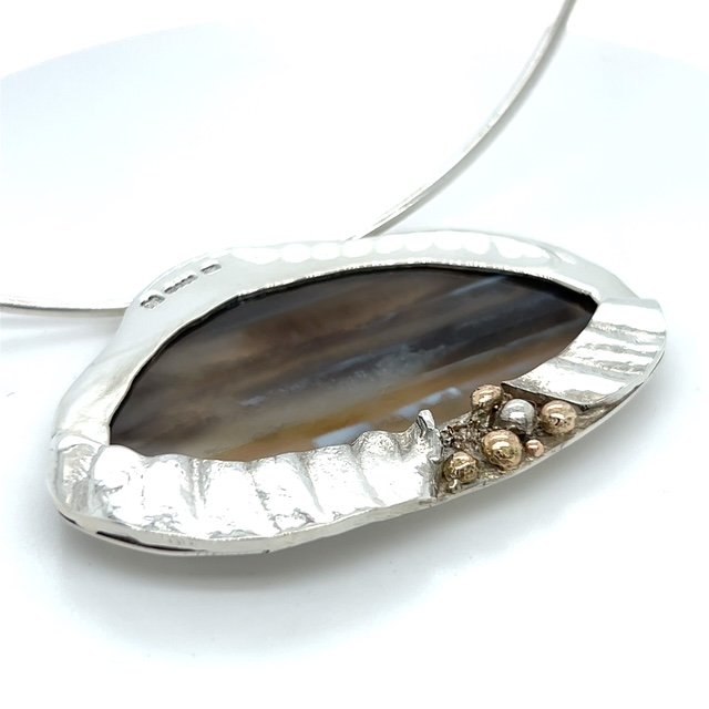 sh-jewellery-edinburgh-contemporary-christine-berry-pendant-scottish